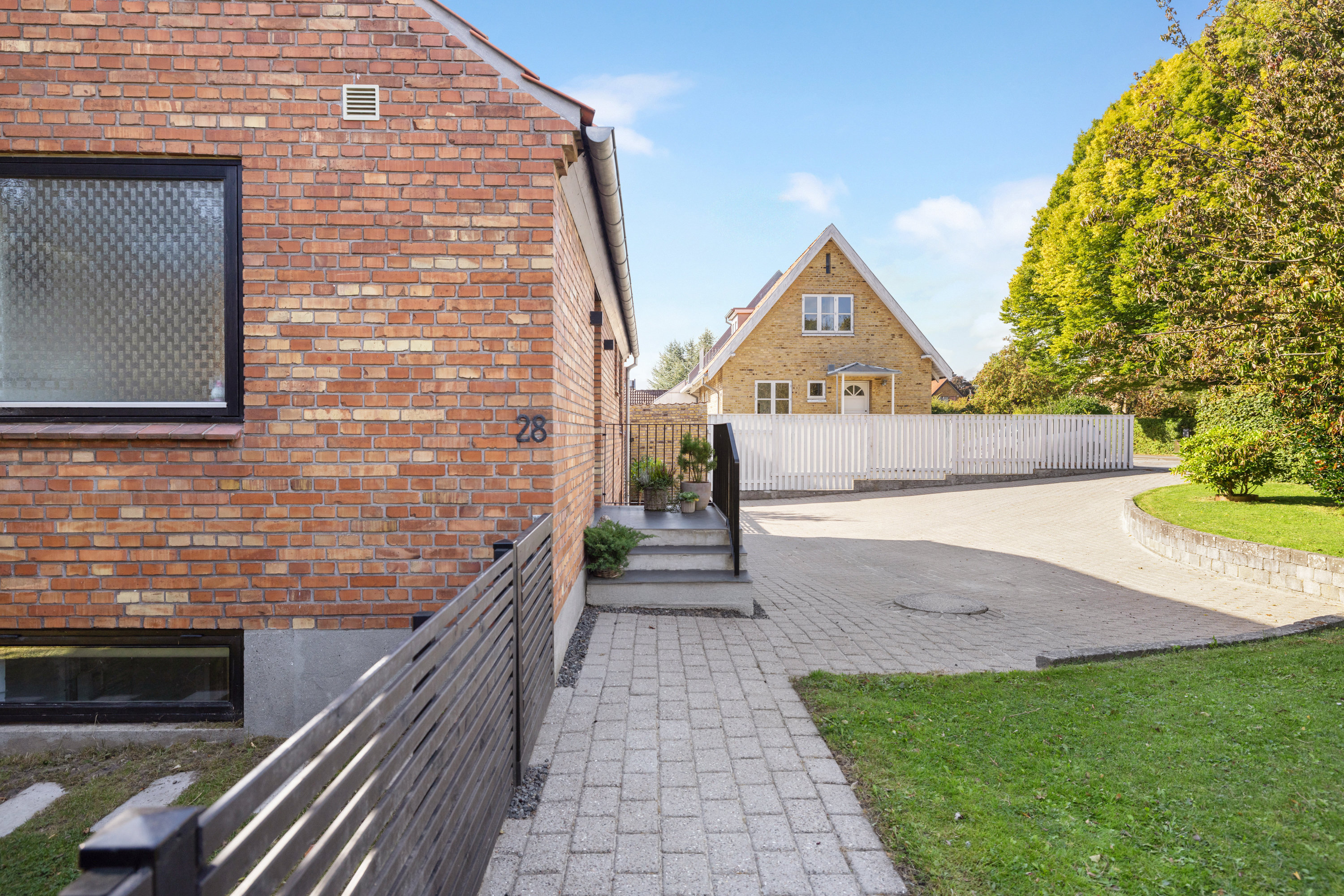 Fremhævet  billede i fuldskærmstilstand. Billede af Degnebakken 28, Hasle, 8210 Aarhus V