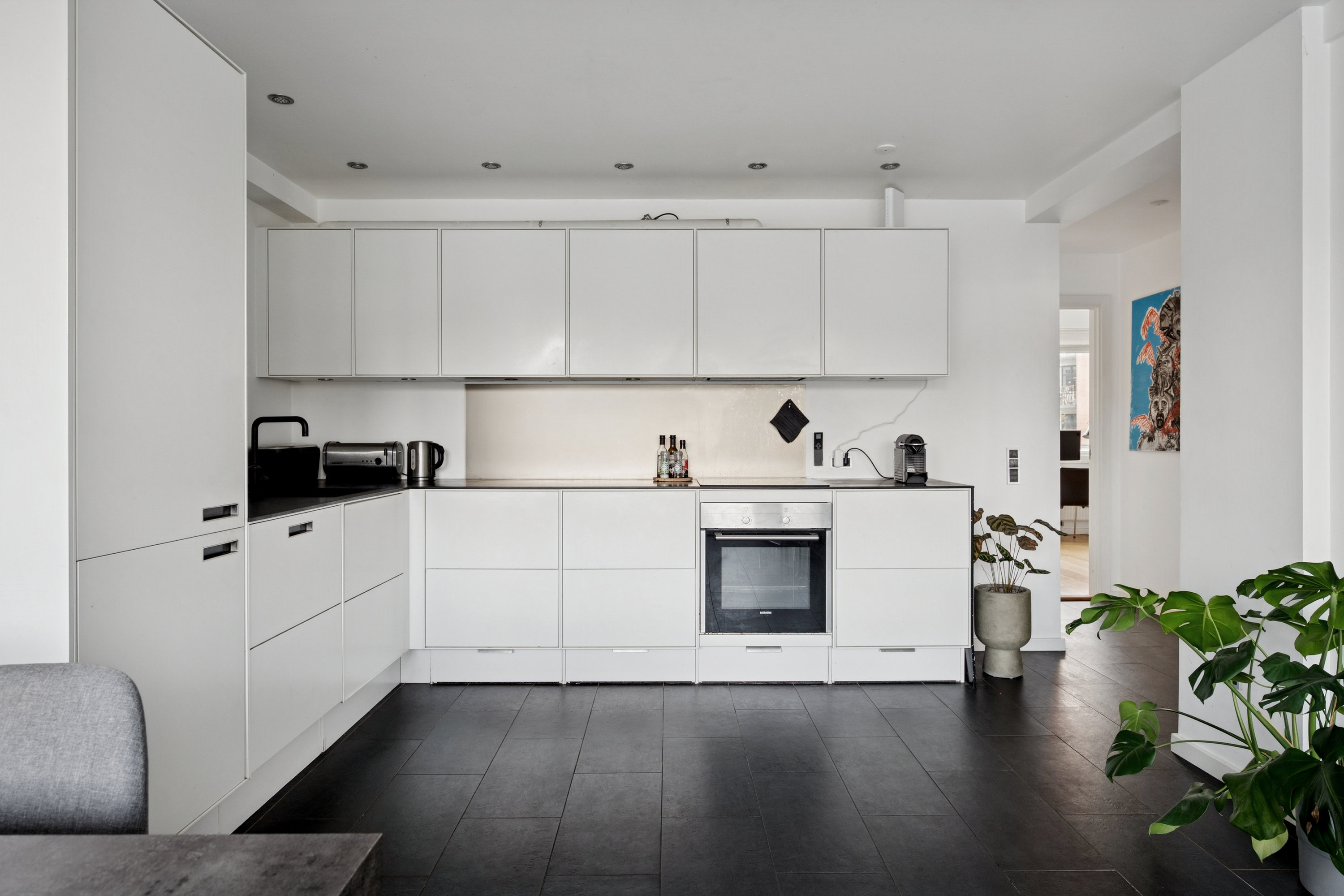 Fremhævet køkken billede i fuldskærmstilstand. Billede af Frederikssundsvej 50, 1. 9., 2400 København NV