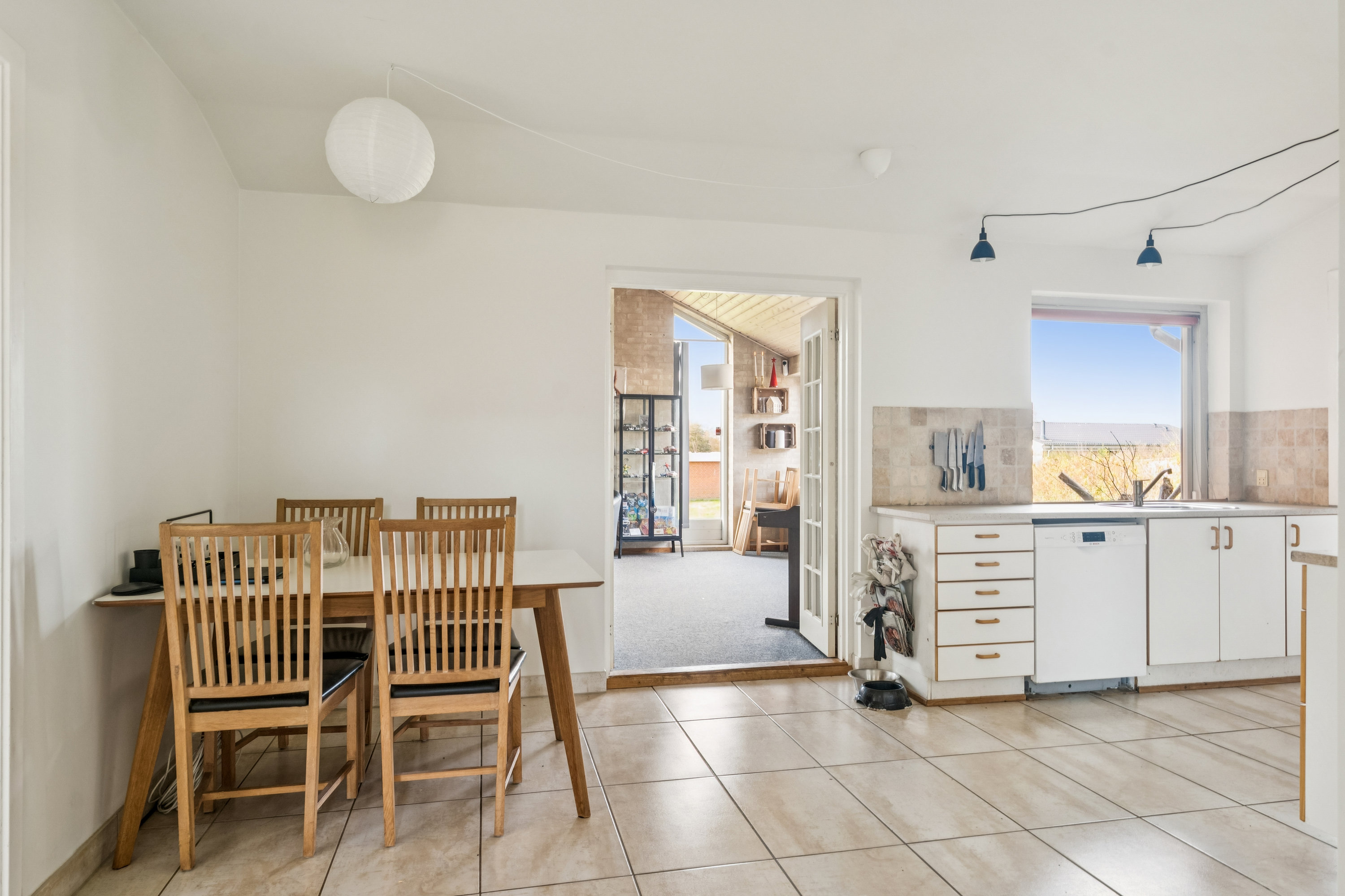 Fremhævet alrum billede i fuldskærmstilstand. Billede af Kærvangen 5, Løvel, 8830 Tjele