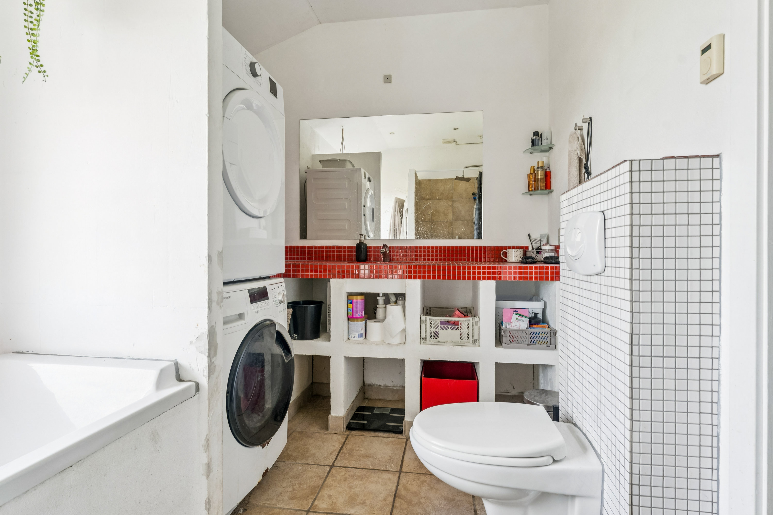 Fremhævet badeværelse billede i fuldskærmstilstand. Billede af Kærvangen 5, Løvel, 8830 Tjele