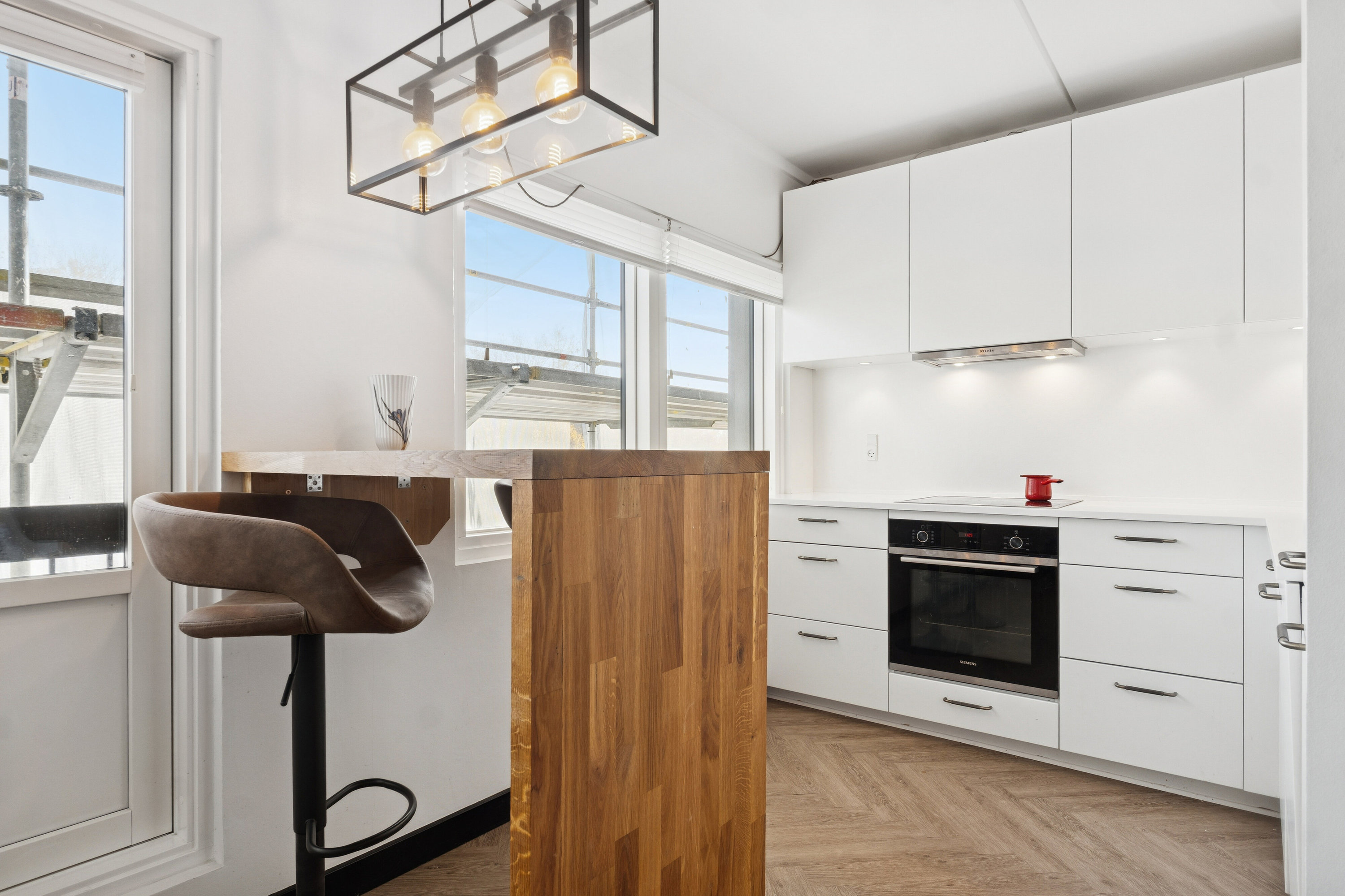 Fremhævet køkken billede i fuldskærmstilstand. Billede af Topperne 32, 2. 22., 2620 Albertslund