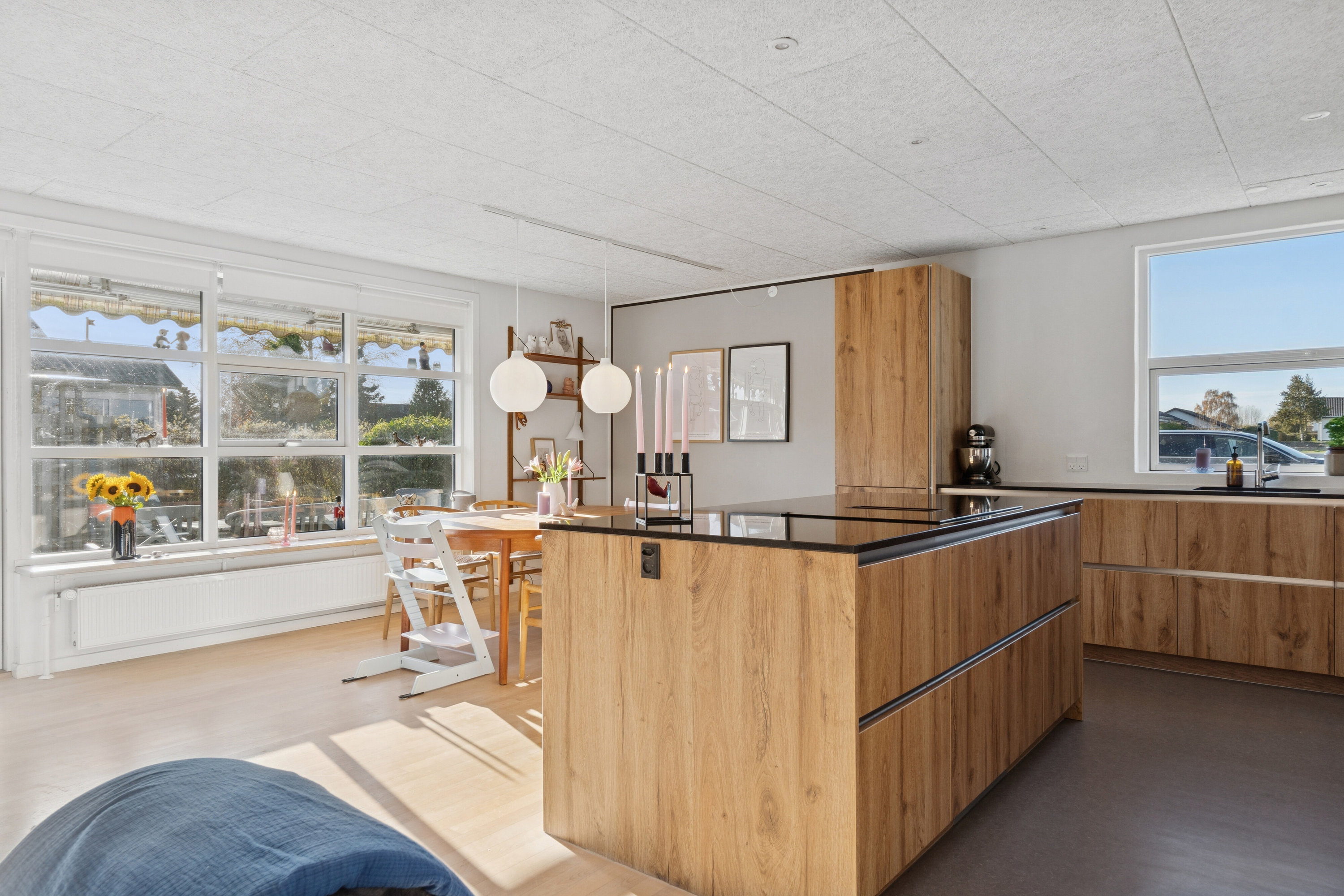 Fremhævet køkken billede i fuldskærmstilstand. Billede af Vinkelvej 10, 5853 Ørbæk