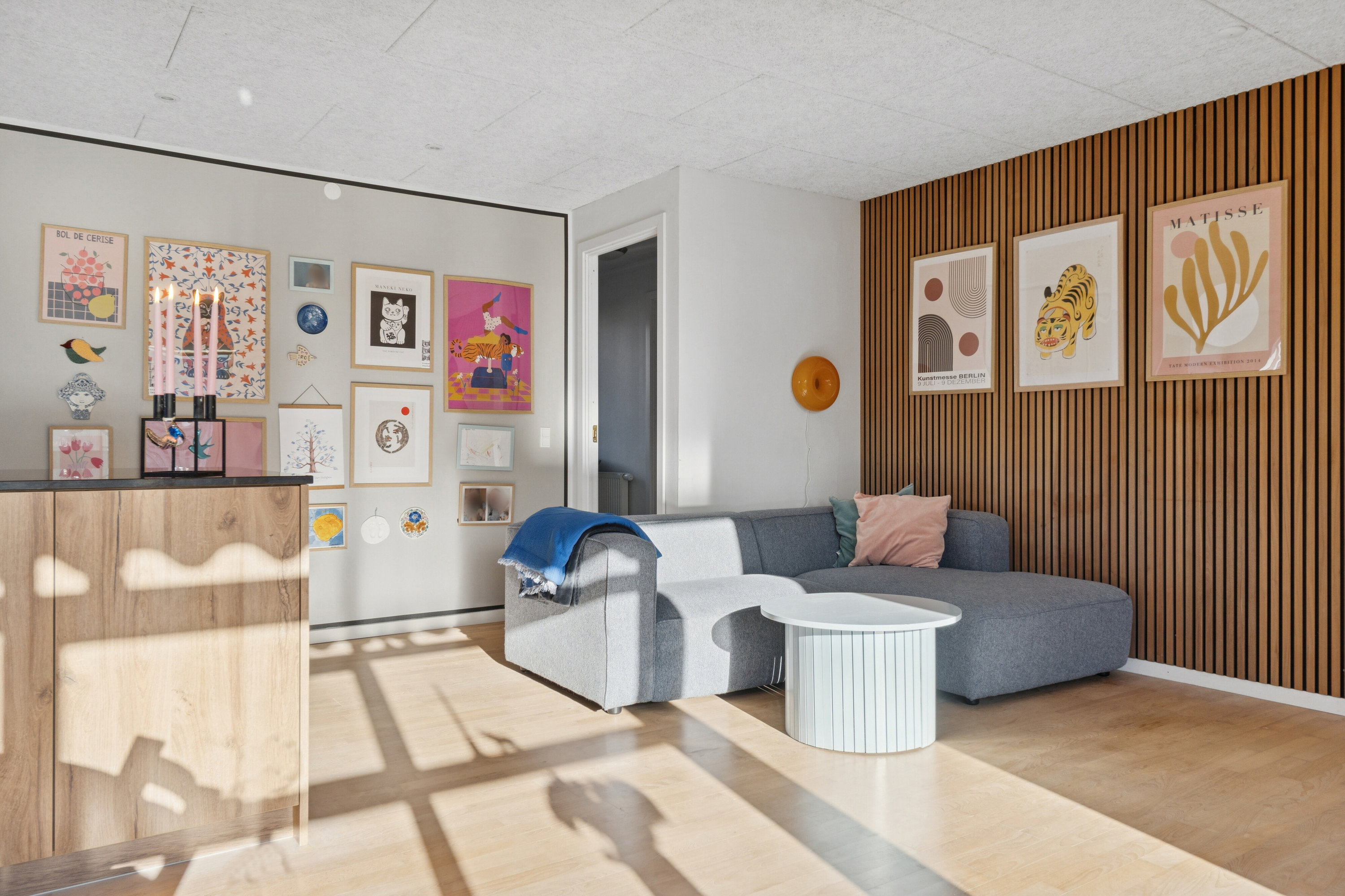 Fremhævet stue billede i fuldskærmstilstand. Billede af Vinkelvej 10, 5853 Ørbæk