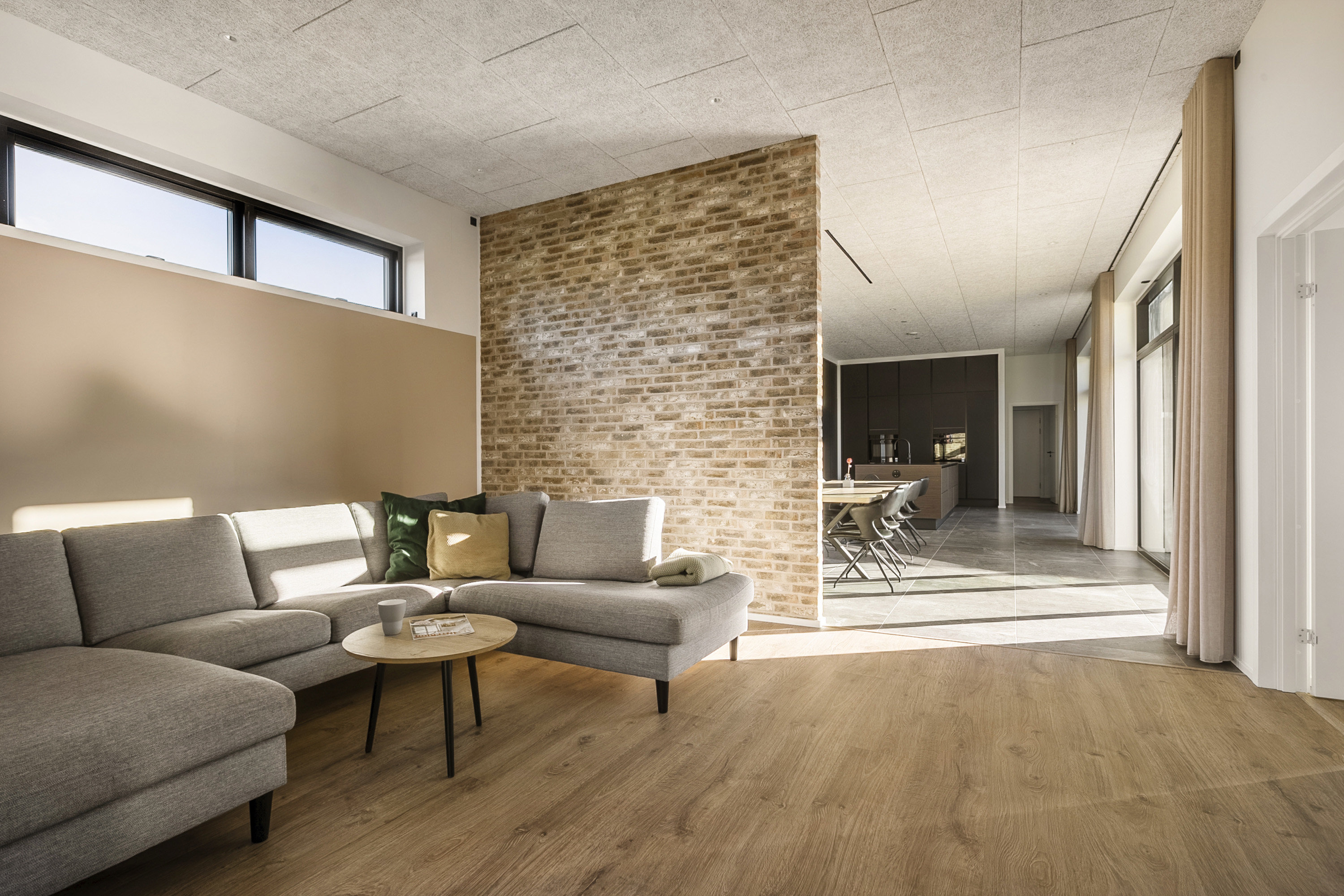 Fremhævet stue billede i fuldskærmstilstand. Billede af Fladhøjparken 61, 6230 Rødekro