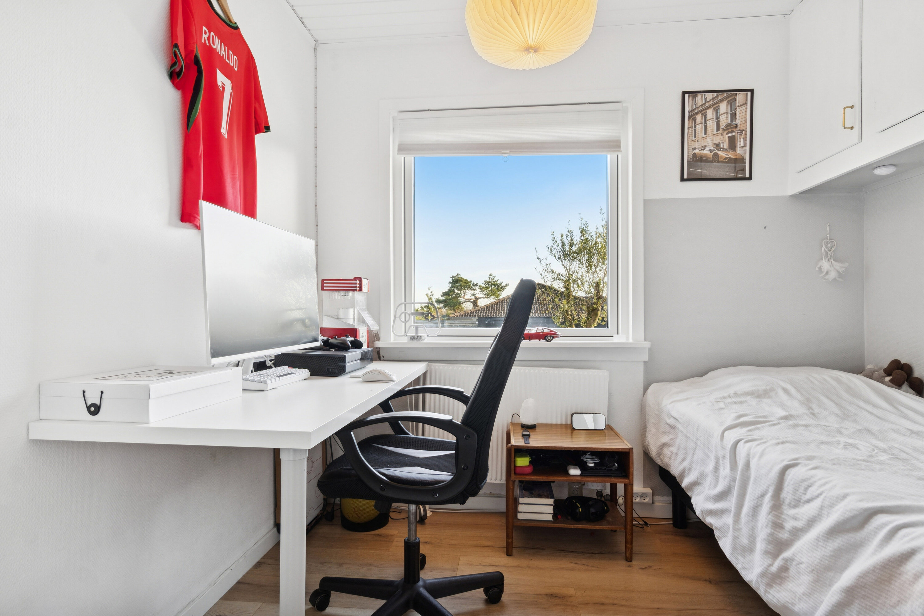 Fremhævet soveværelse billede i fuldskærmstilstand. Billede af Rytterbakken 12, 3650 Ølstykke