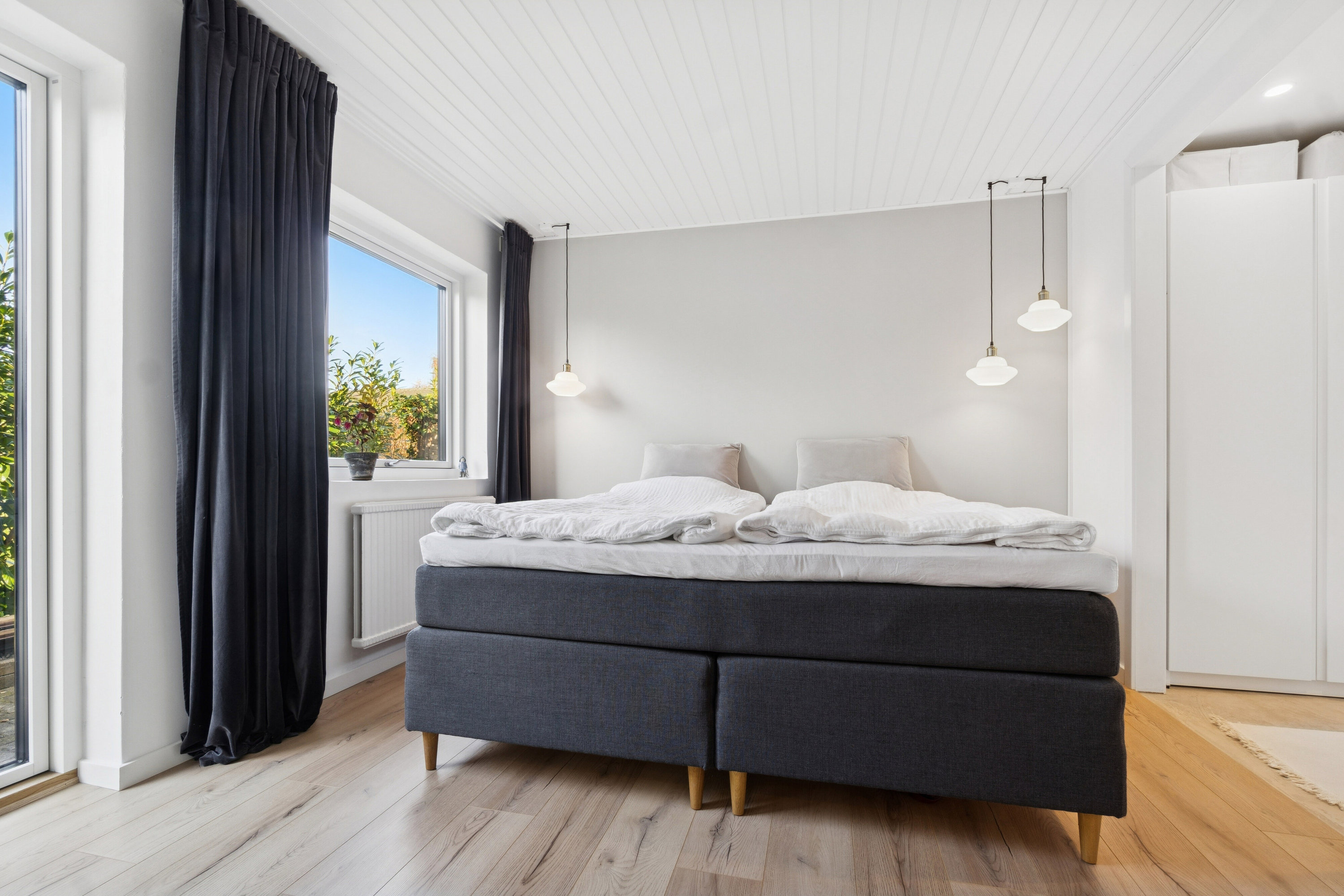 Fremhævet soveværelse billede i fuldskærmstilstand. Billede af Rytterbakken 12, 3650 Ølstykke