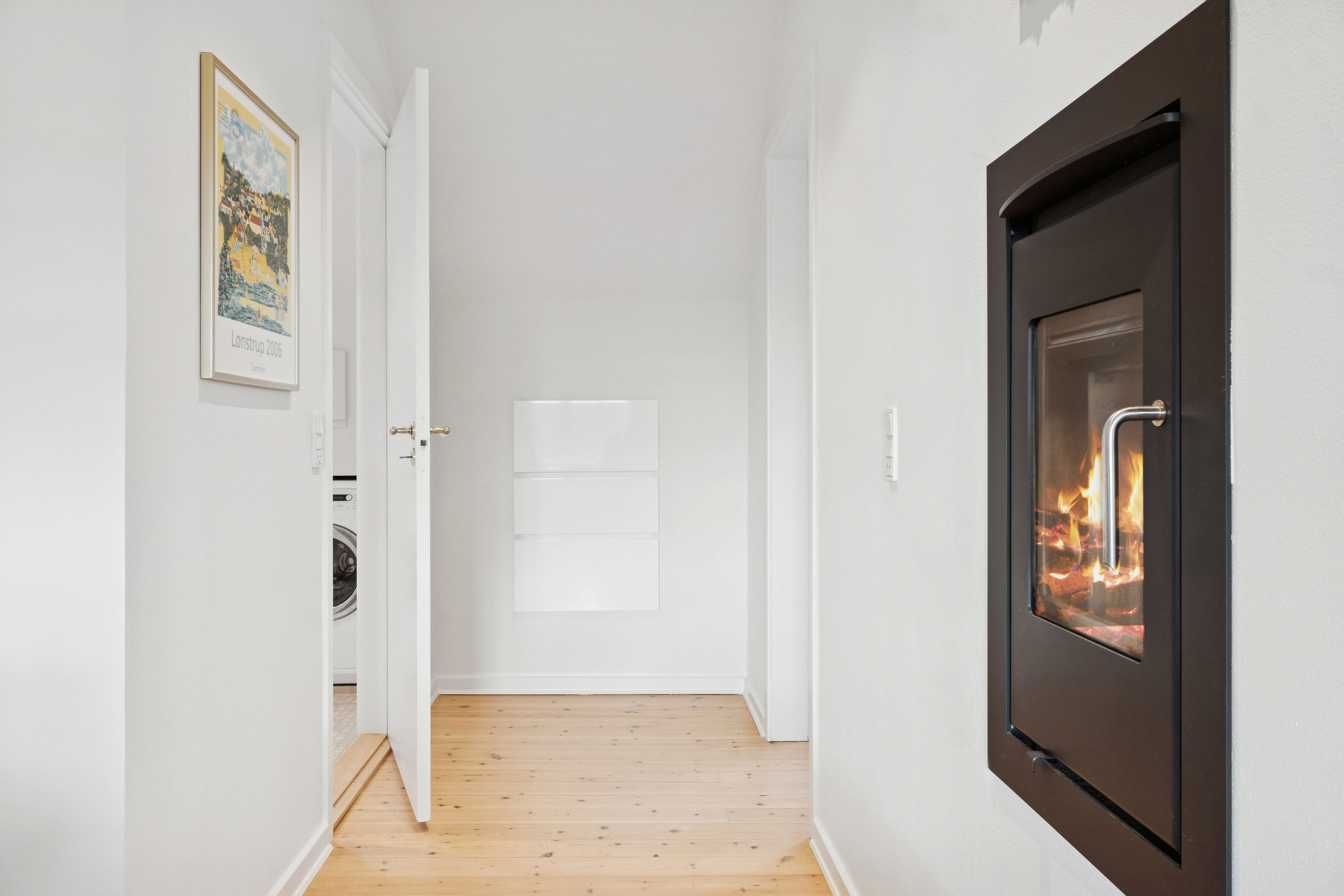 Fremhævet gang billede i fuldskærmstilstand. Billede af Vestergade 3B, 2., 9800 Hjørring