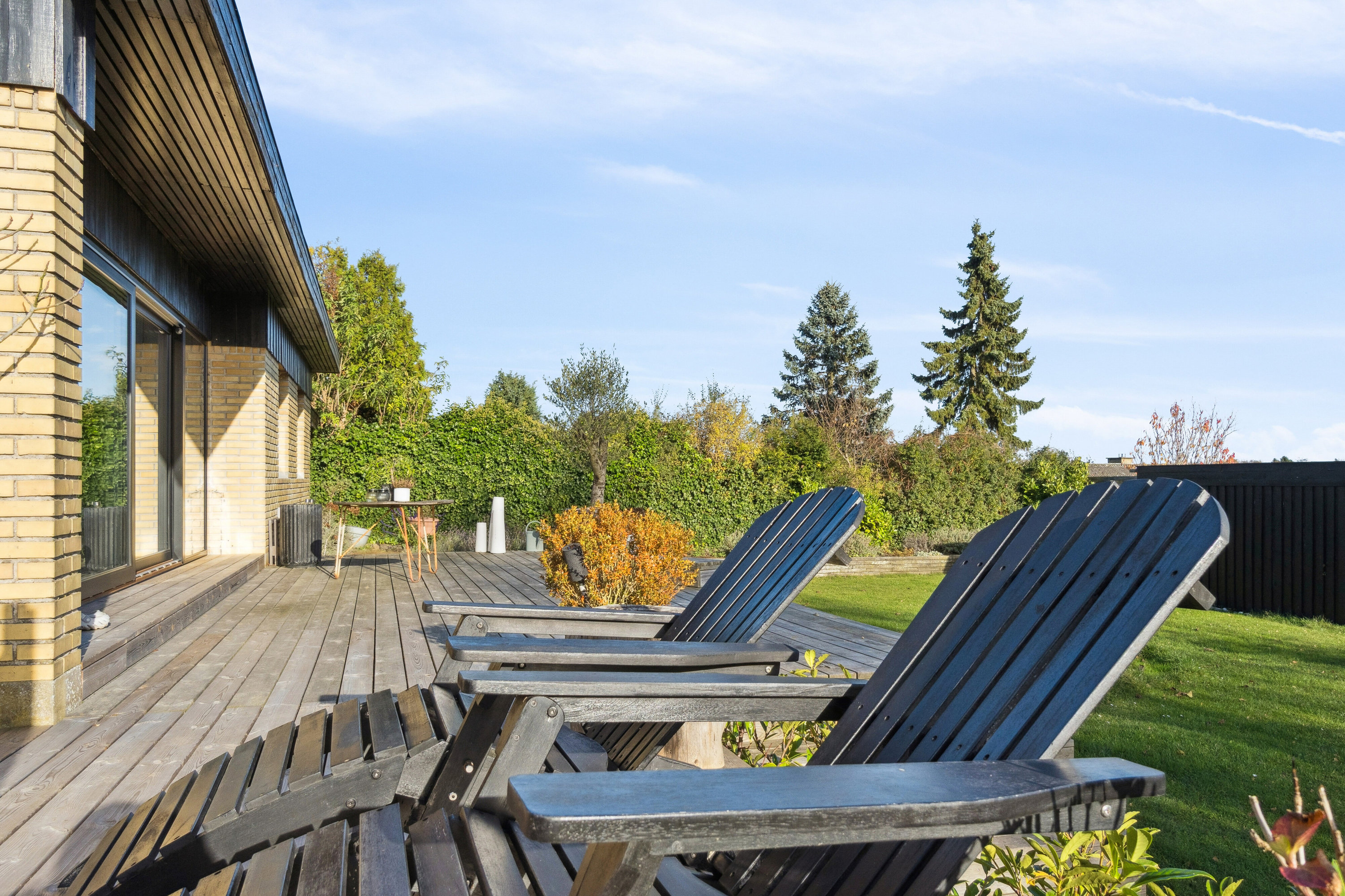 Fremhævet terrasse billede i fuldskærmstilstand. Billede af Rytterbakken 12, 3650 Ølstykke