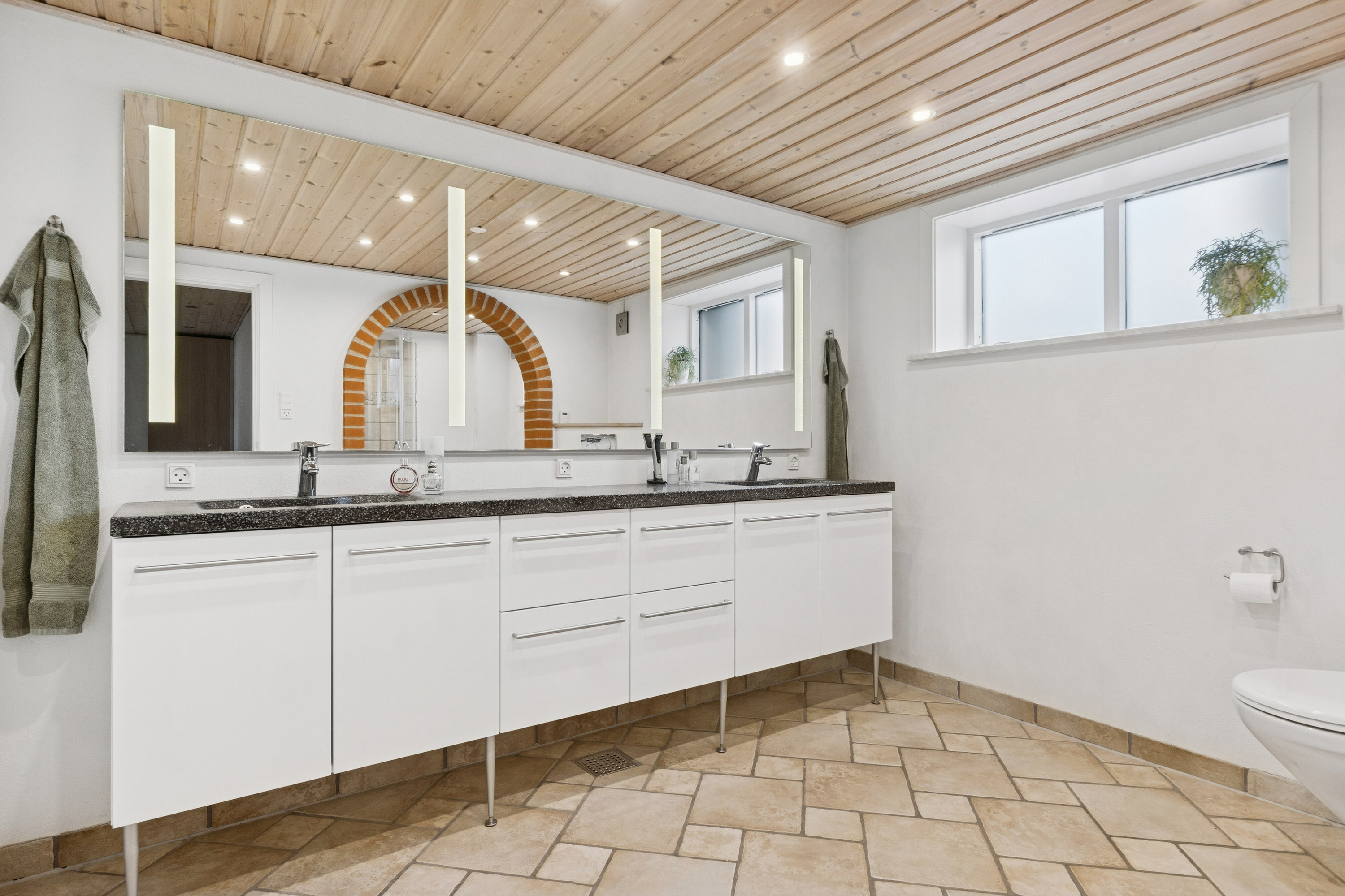 Fremhævet badeværelse billede i fuldskærmstilstand. Billede af Bakkevej 3, 7755 Bedsted Thy