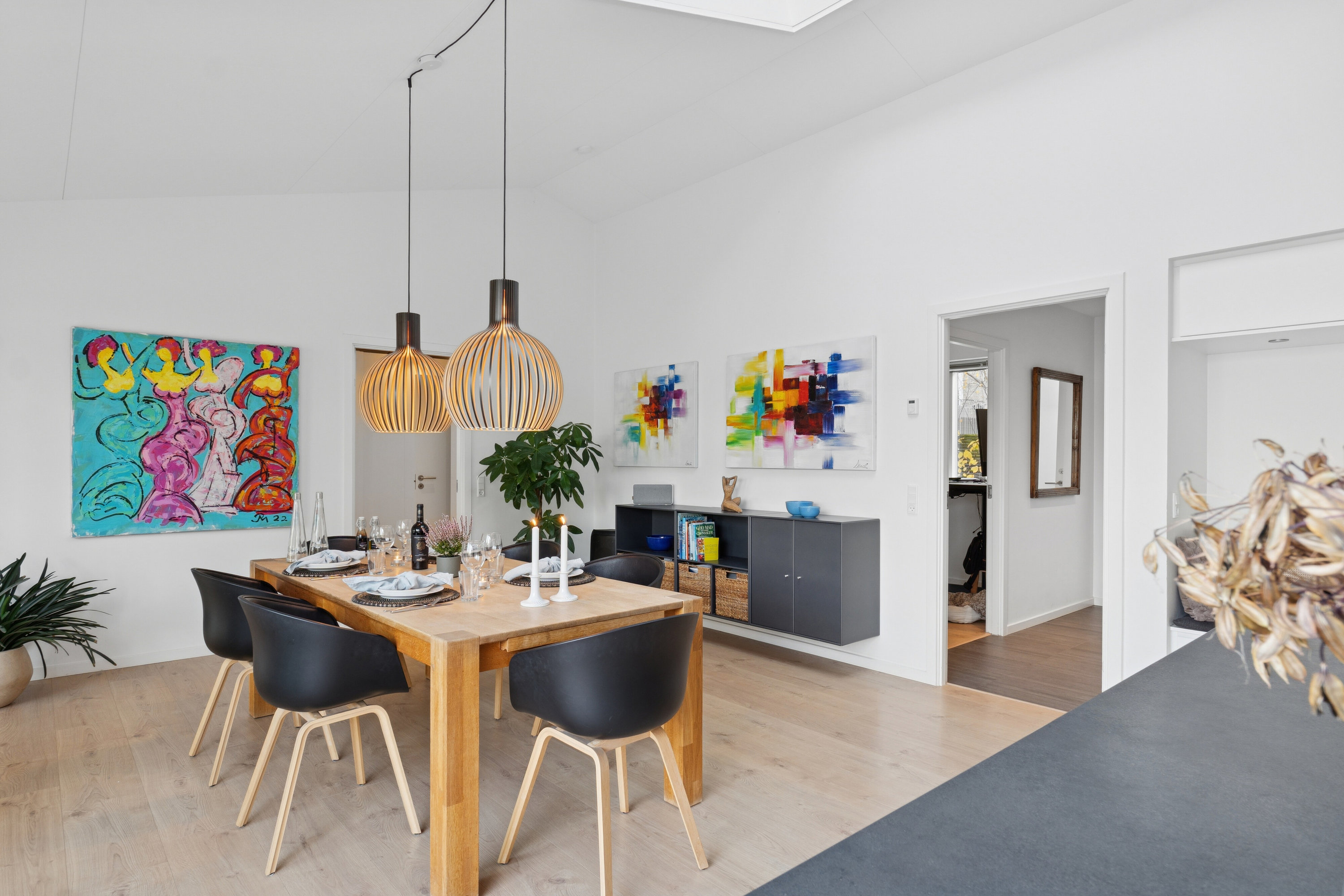 Fremhævet spisestue billede i fuldskærmstilstand. Billede af Nybrovej 195A, 2800 Kongens Lyngby
