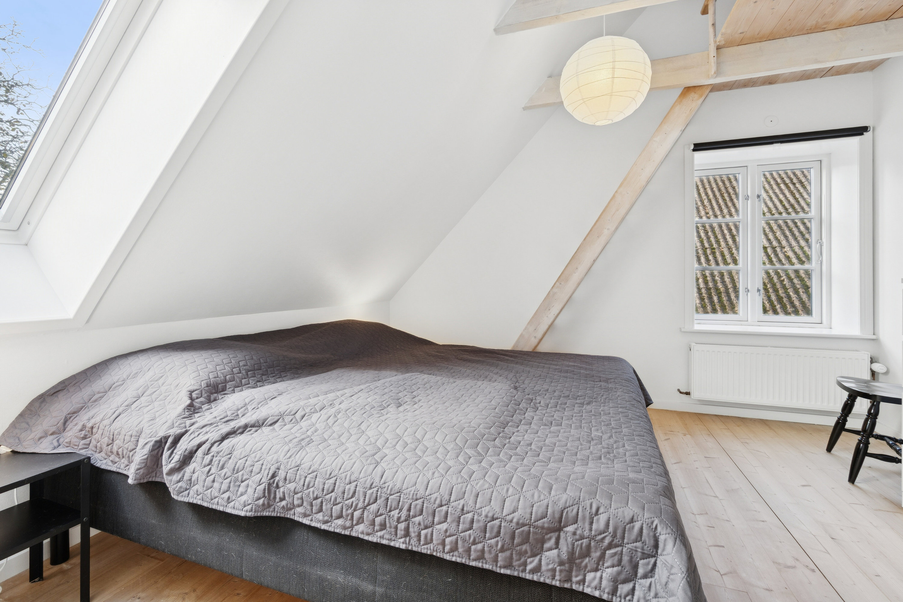 Fremhævet soveværelse billede i fuldskærmstilstand. Billede af Østermarievej 14, Ibsker, 3740 Svaneke