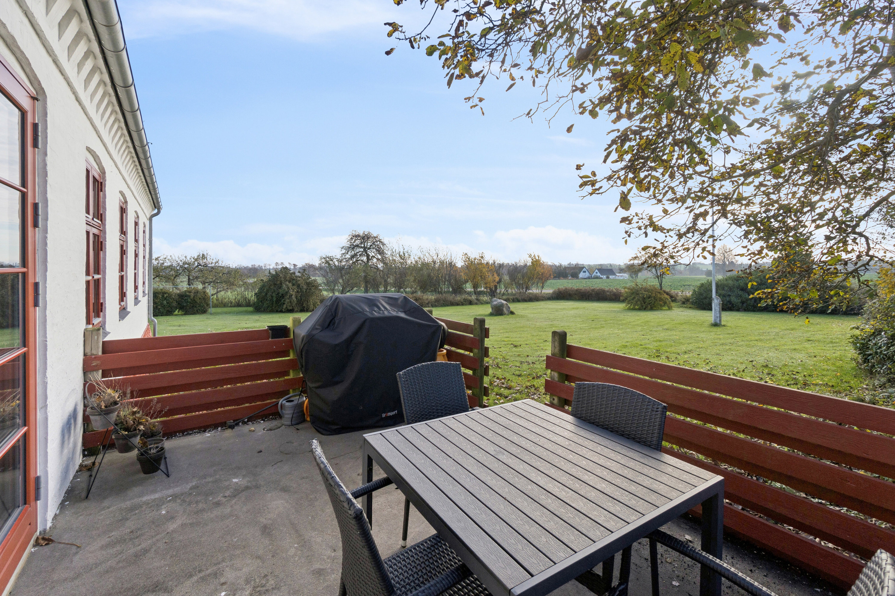 Fremhævet terrasse billede i fuldskærmstilstand. Billede af Østermarievej 14, Ibsker, 3740 Svaneke