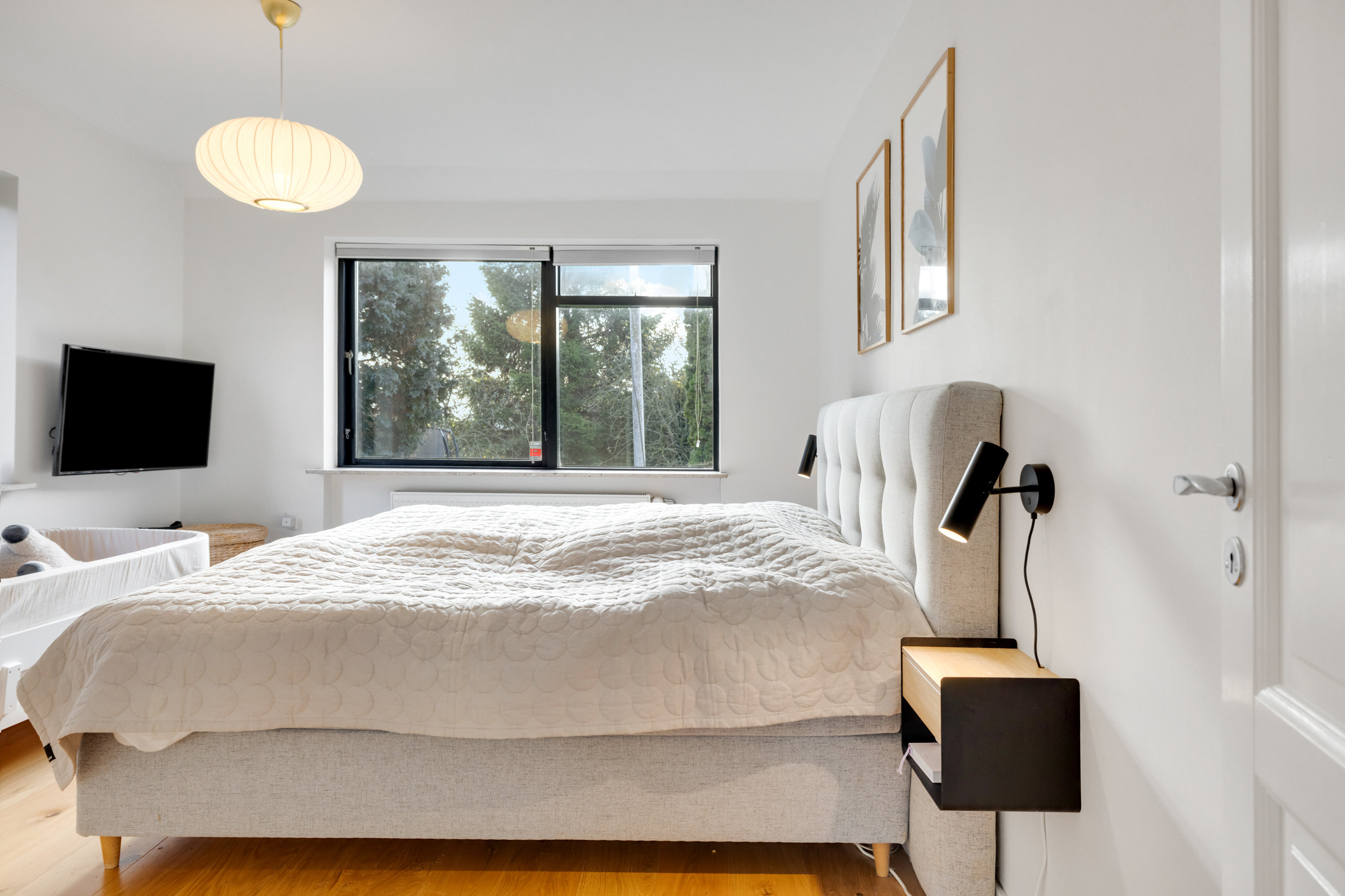 Fremhævet  billede i fuldskærmstilstand. Billede af Degnebakken 28, Hasle, 8210 Aarhus V