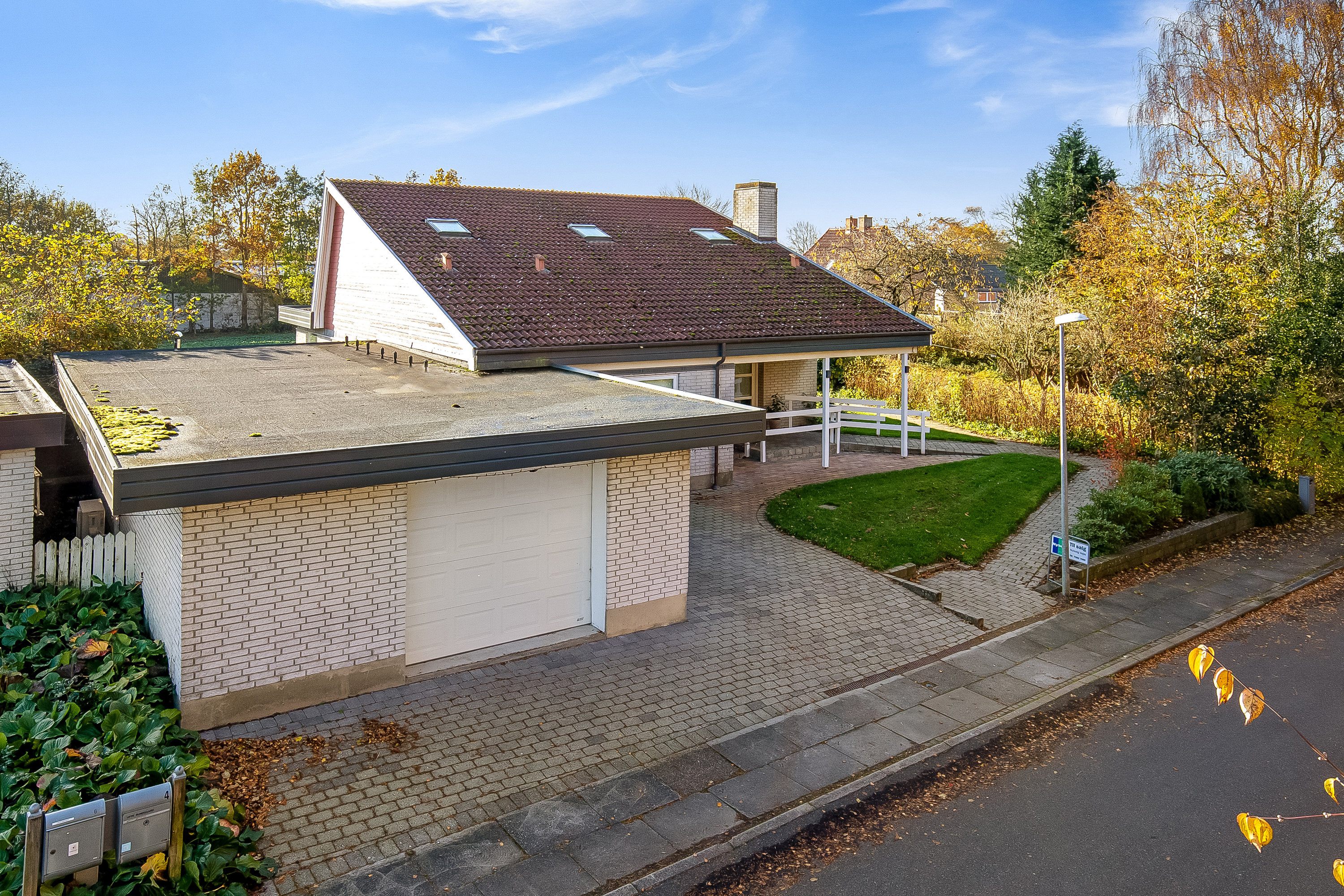 Fremhævet mastefoto billede i fuldskærmstilstand. Billede af Østervang 4, Assendrup, 7120 Vejle Øst