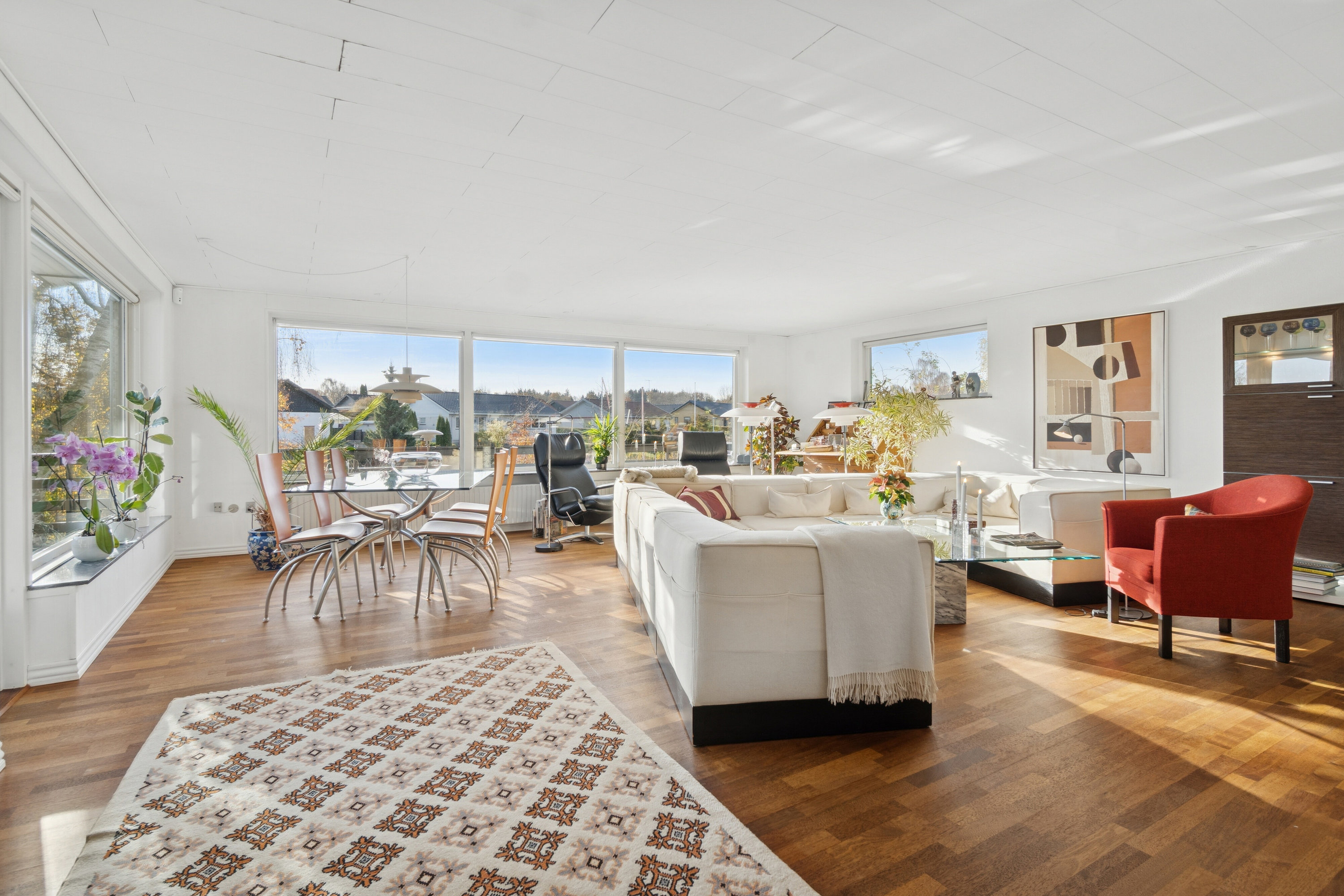 Fremhævet stue billede i fuldskærmstilstand. Billede af Risumvej 36, 8600 Silkeborg