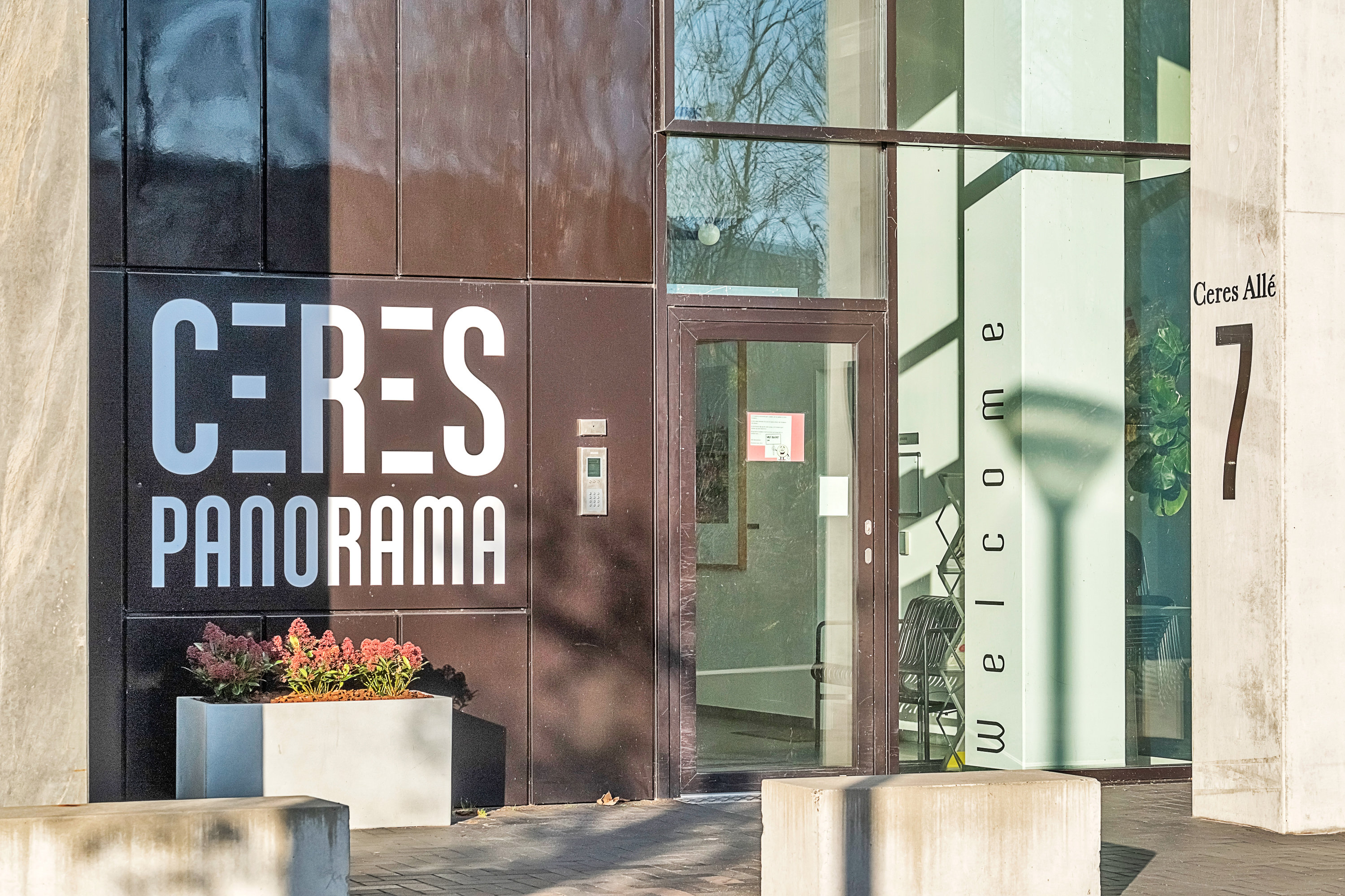 Fremhævet indgang billede i fuldskærmstilstand. Billede af Ceres Allé 7, 6. 1., 8000 Aarhus C