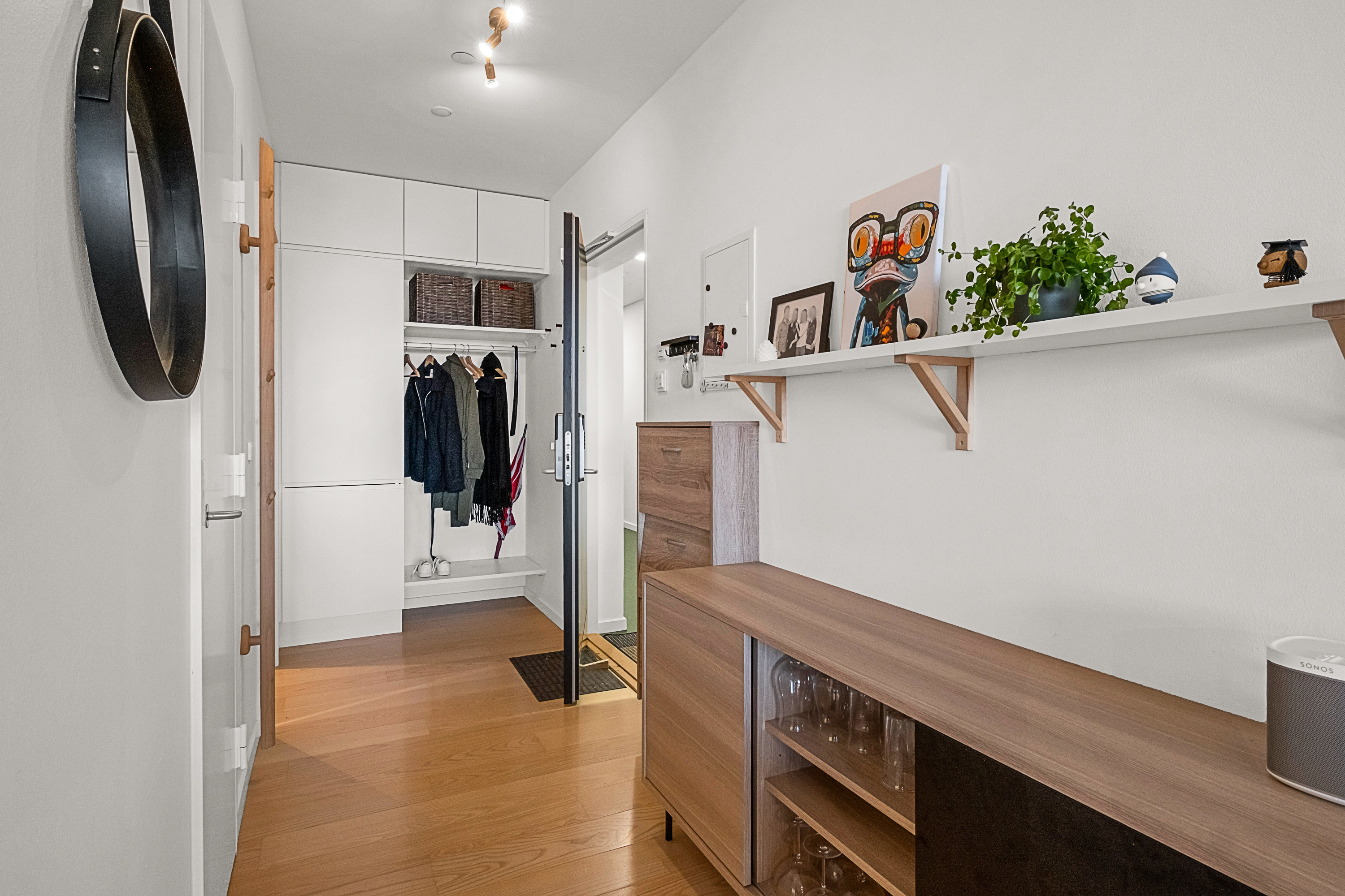 Fremhævet entré billede i fuldskærmstilstand. Billede af Ceres Allé 7, 6. 1., 8000 Aarhus C