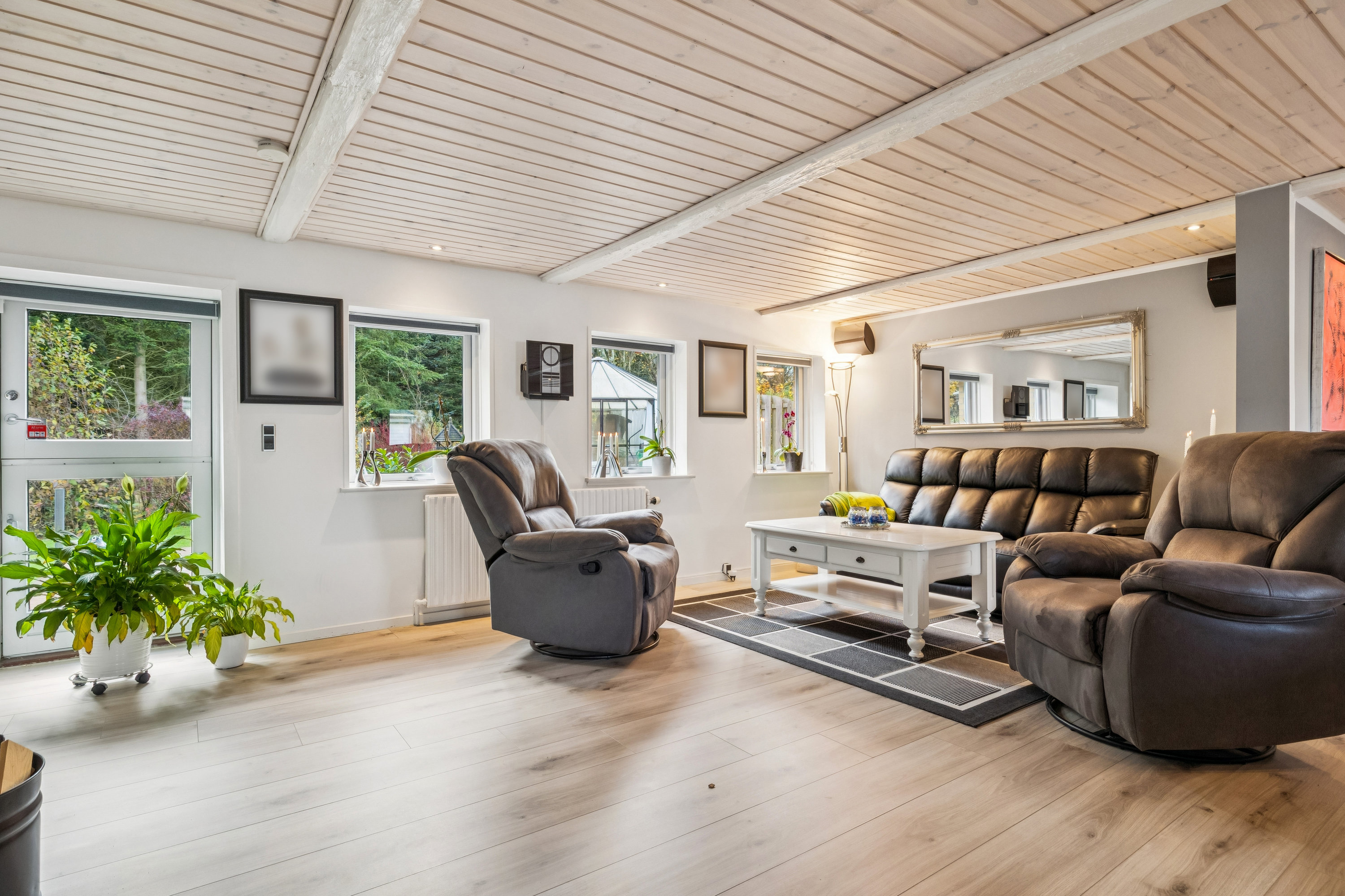 Fremhævet stue billede i fuldskærmstilstand. Billede af Mariagervej 447, Hvidsten, 8981 Spentrup