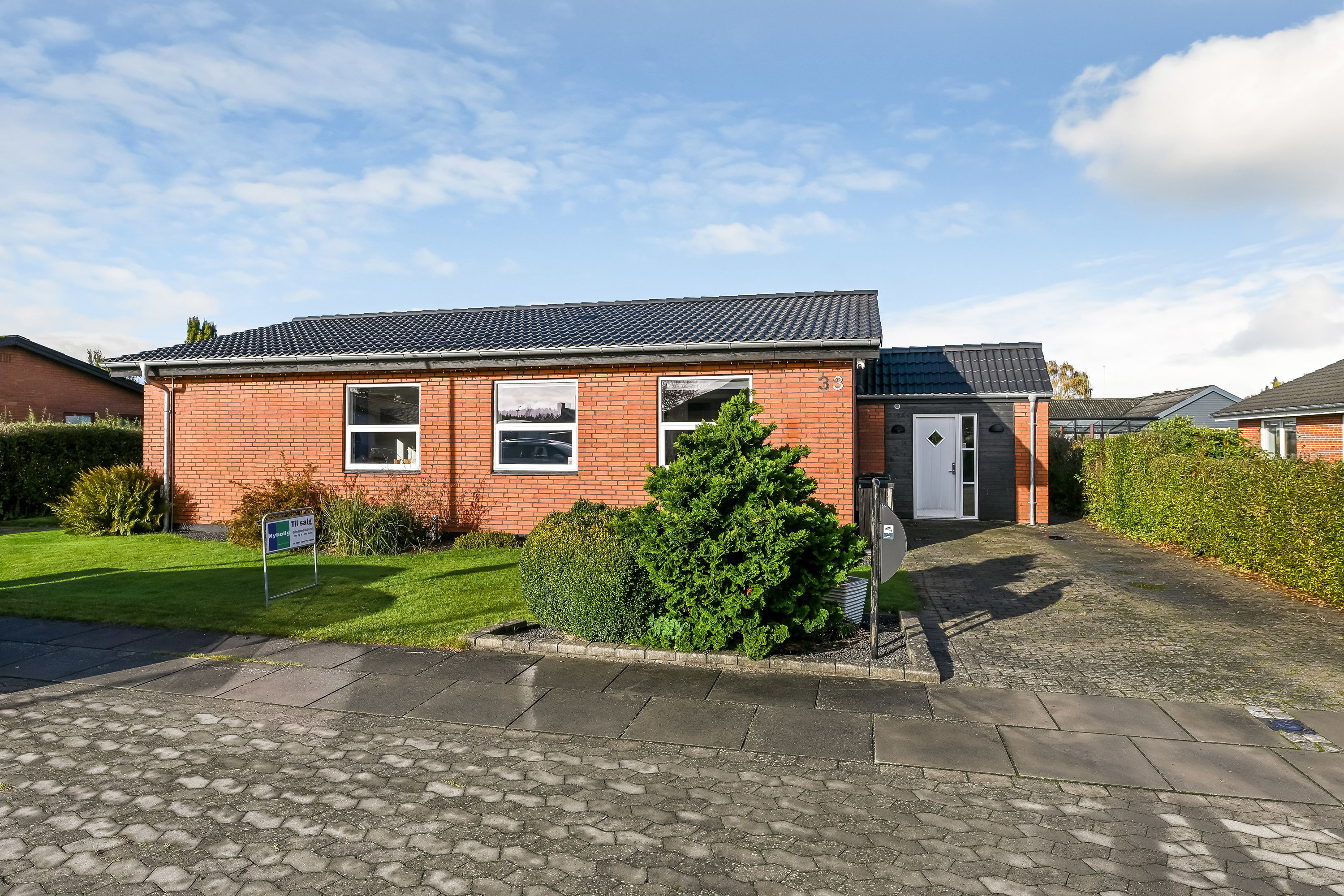 Fremhævet ejendommen billede i fuldskærmstilstand. Billede af Bygvænget 33, 7200 Grindsted