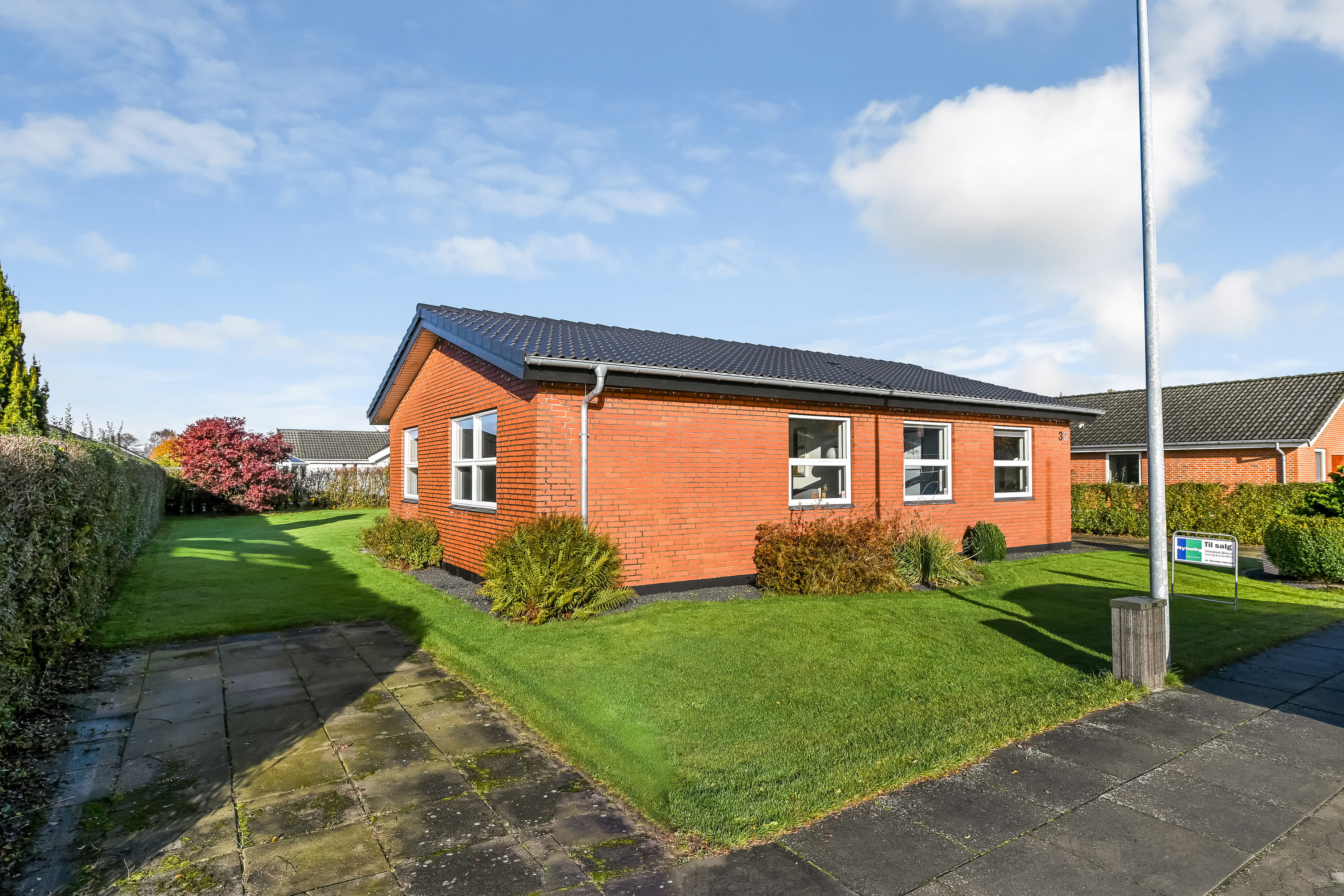 Fremhævet ejendommen billede i fuldskærmstilstand. Billede af Bygvænget 33, 7200 Grindsted