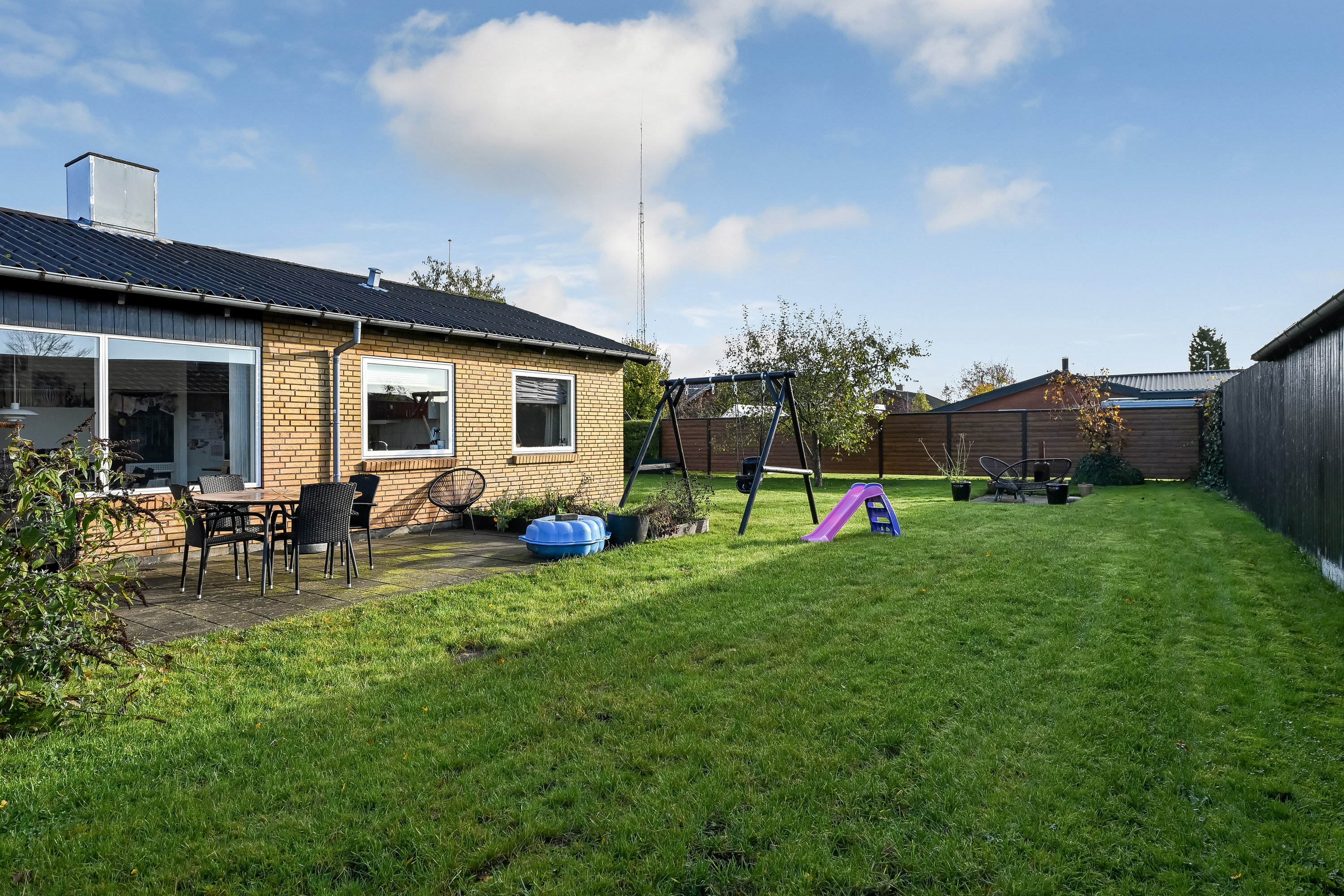 Fremhævet ejendommen billede i fuldskærmstilstand. Billede af Lupinvænget 24, 7200 Grindsted