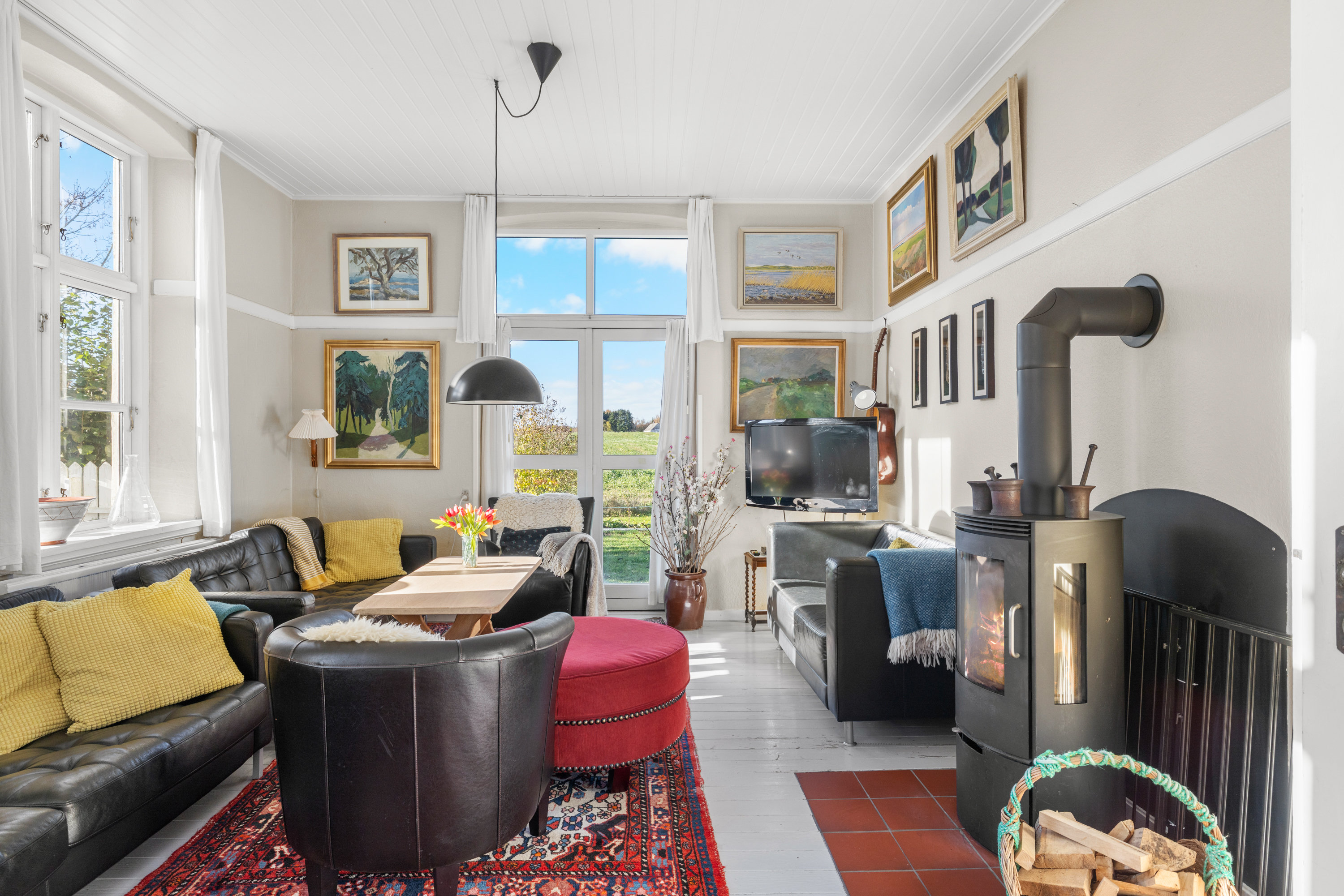 Fremhævet stue billede i fuldskærmstilstand. Billede af Frederiksbergvej 20, Pejrup, 5600 Faaborg