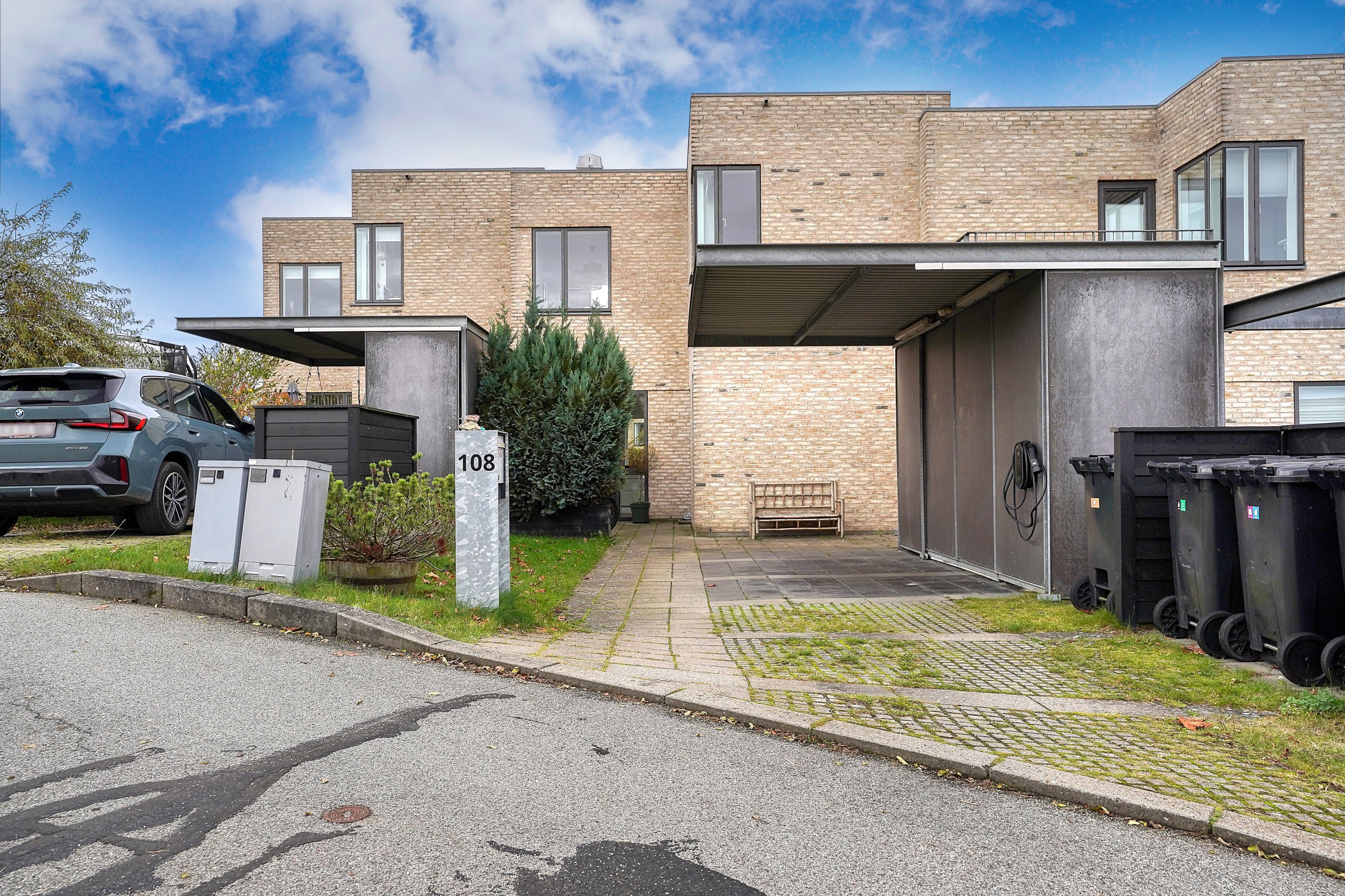 Fremhævet ejendommen billede i fuldskærmstilstand. Billede af Bøgehaven 108, 3500 Værløse