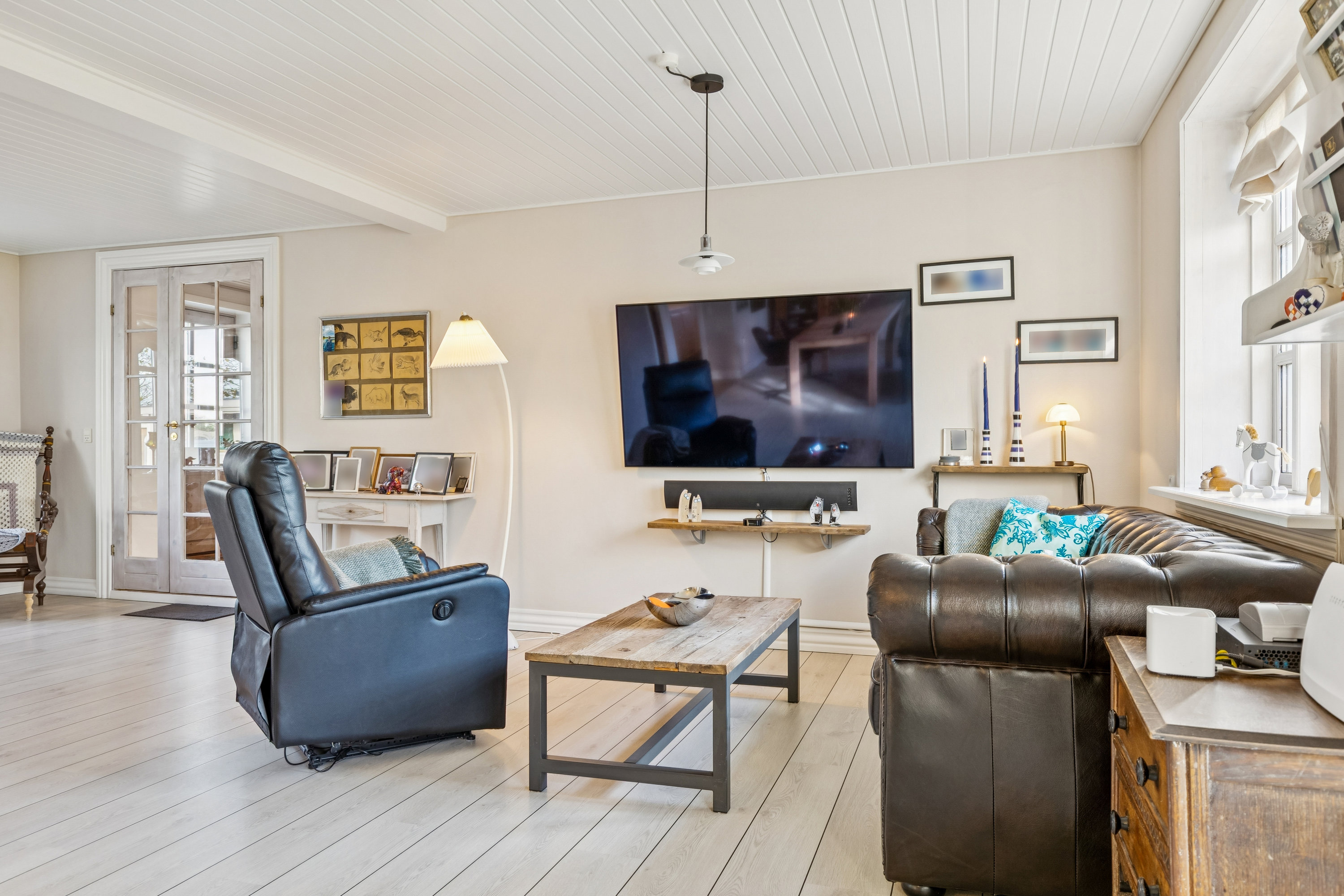 Miniaturebillede 2: stue. Billede af Strandvejen 8, Lammefjorden, 4532 Gislinge