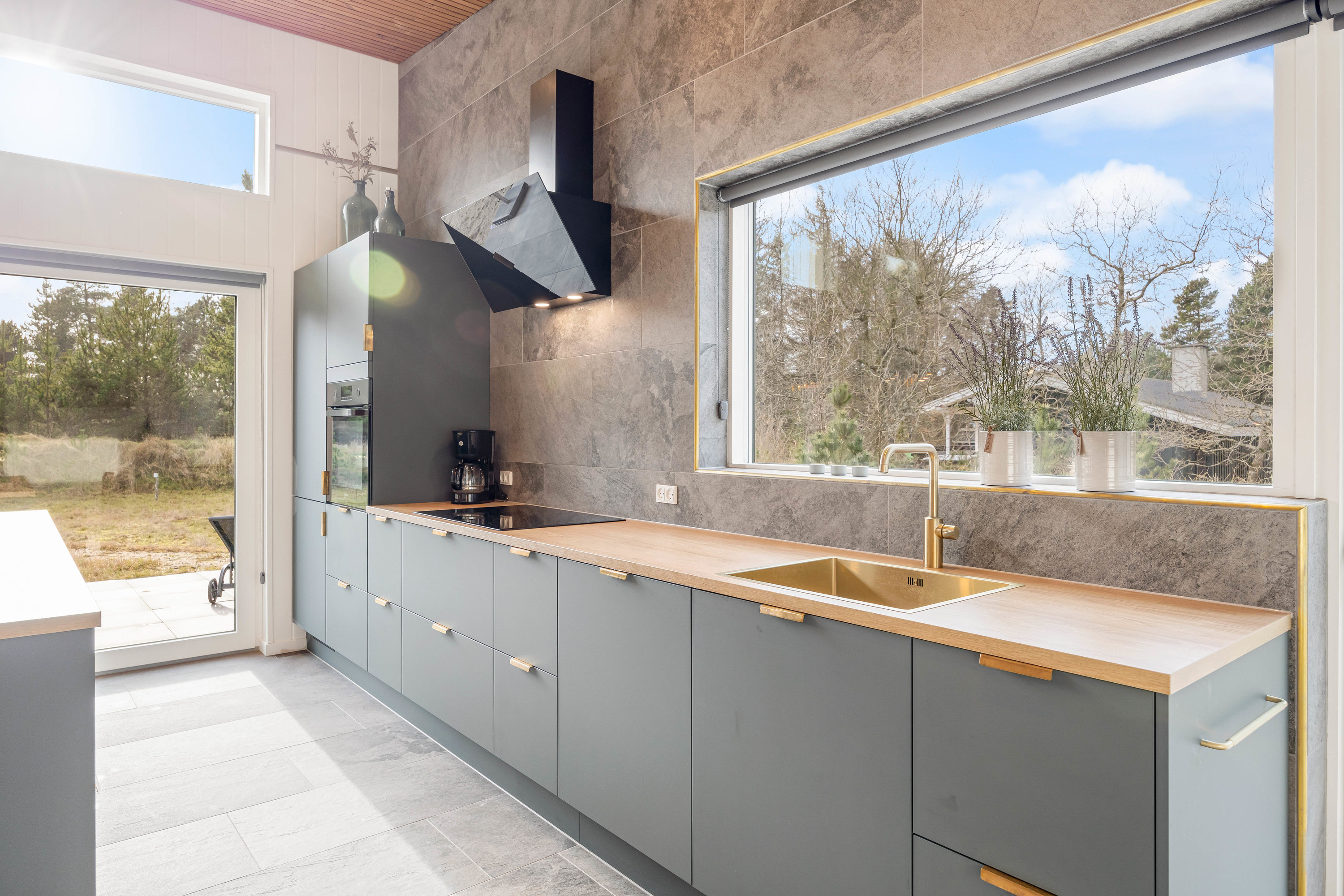 Fremhævet  billede i fuldskærmstilstand. Billede af Fynsland 26, 6857 Blåvand