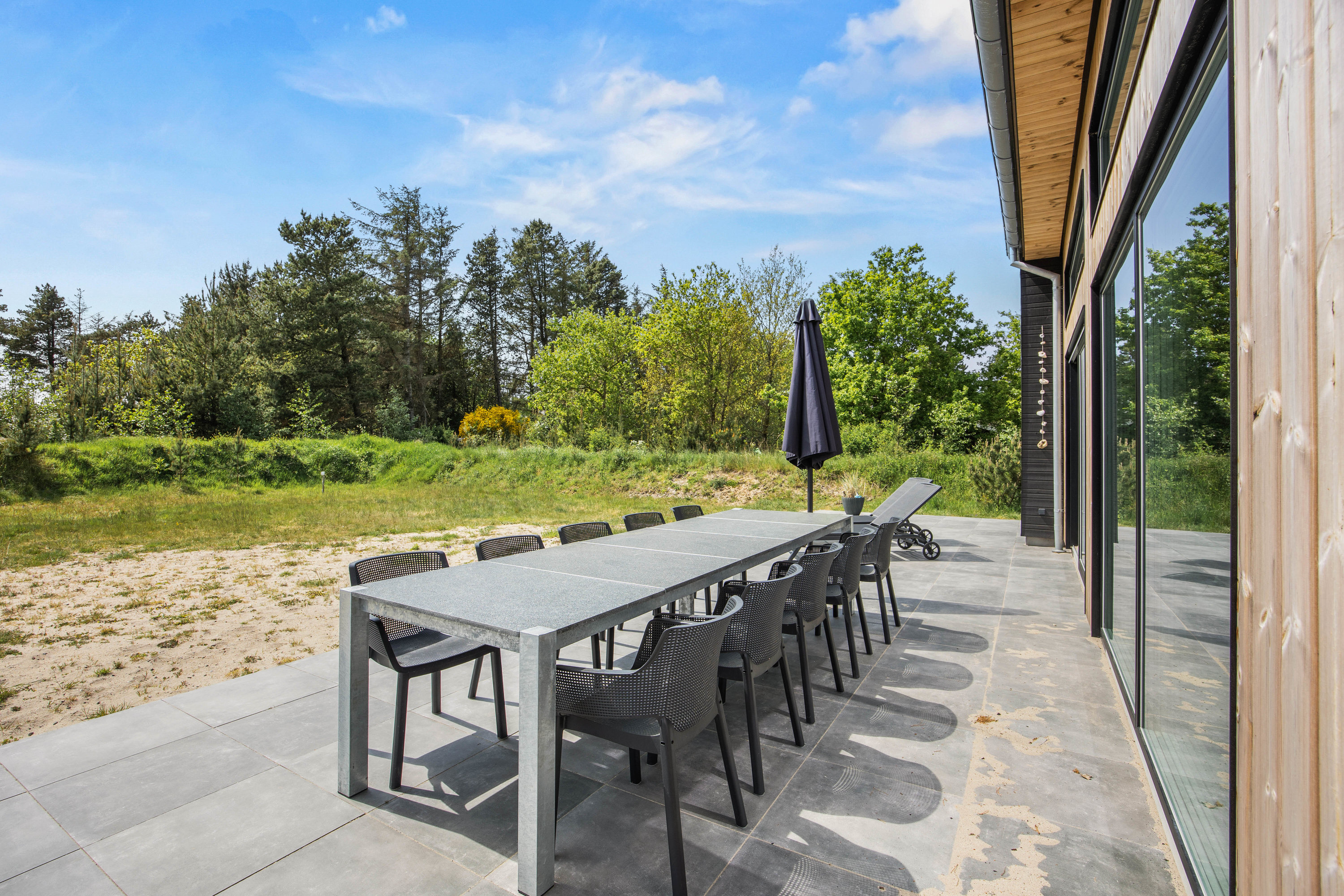 Fremhævet  billede i fuldskærmstilstand. Billede af Fynsland 26, 6857 Blåvand