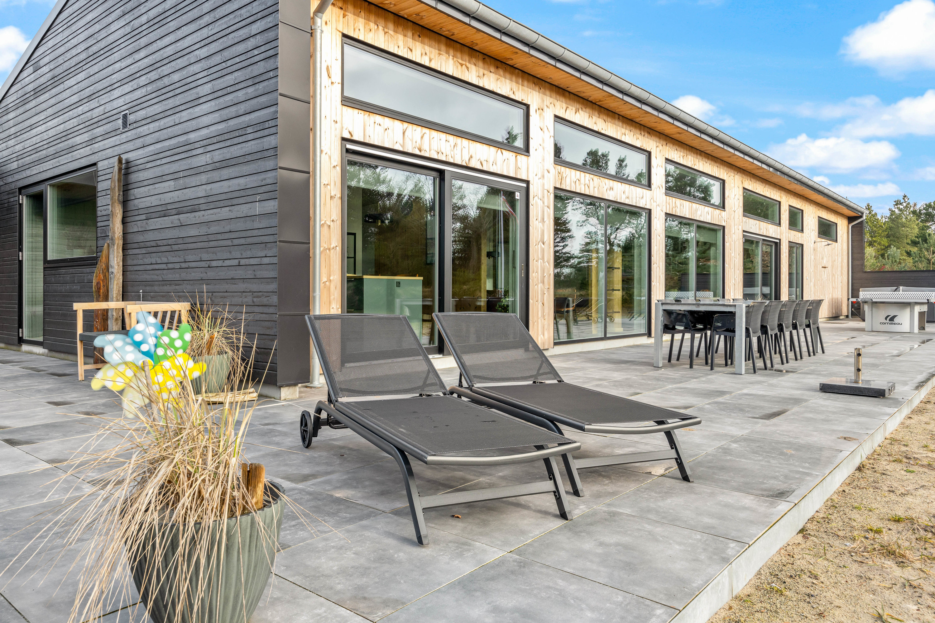 Fremhævet  billede i fuldskærmstilstand. Billede af Fynsland 26, 6857 Blåvand