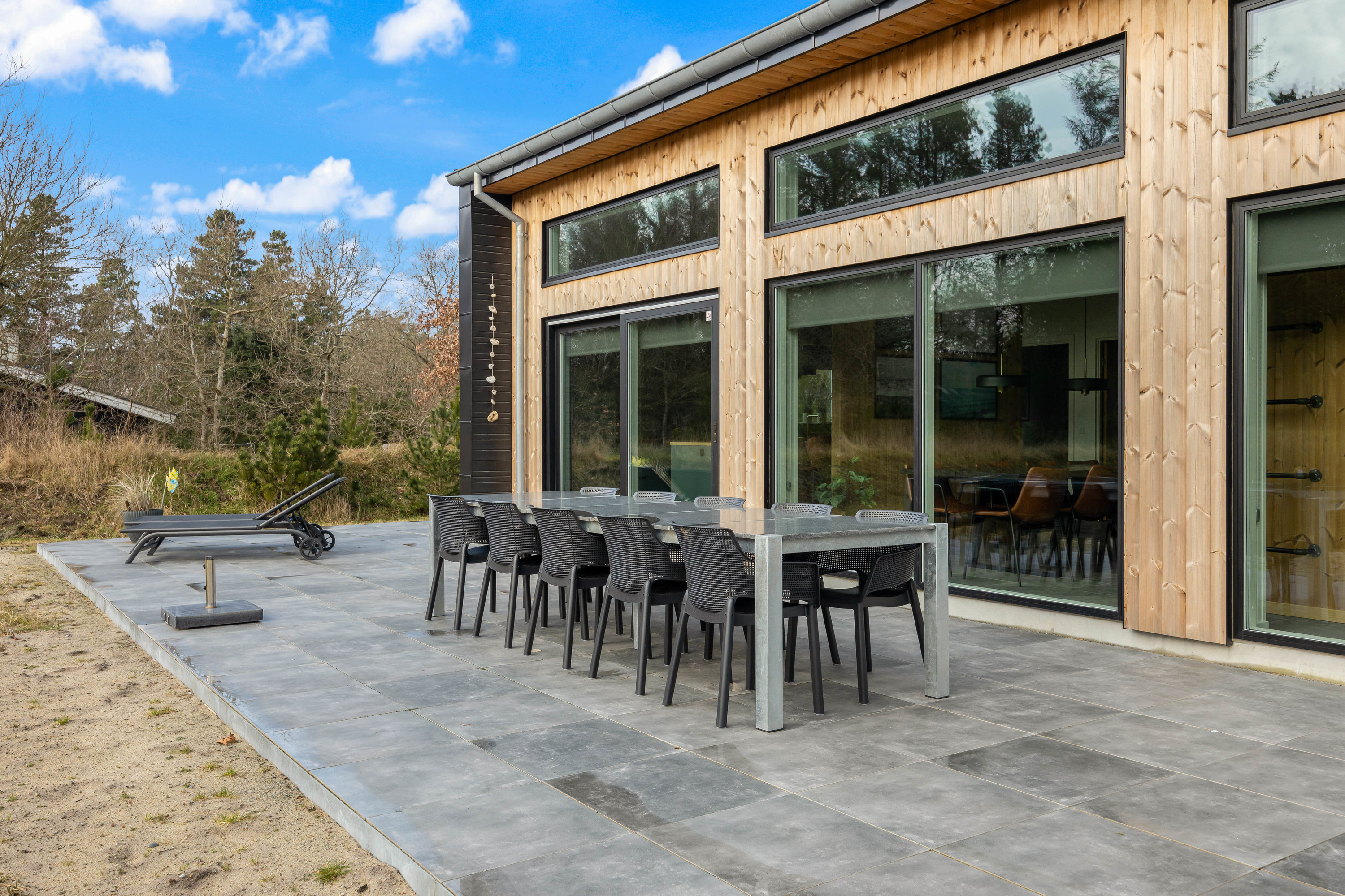 Fremhævet  billede i fuldskærmstilstand. Billede af Fynsland 26, 6857 Blåvand