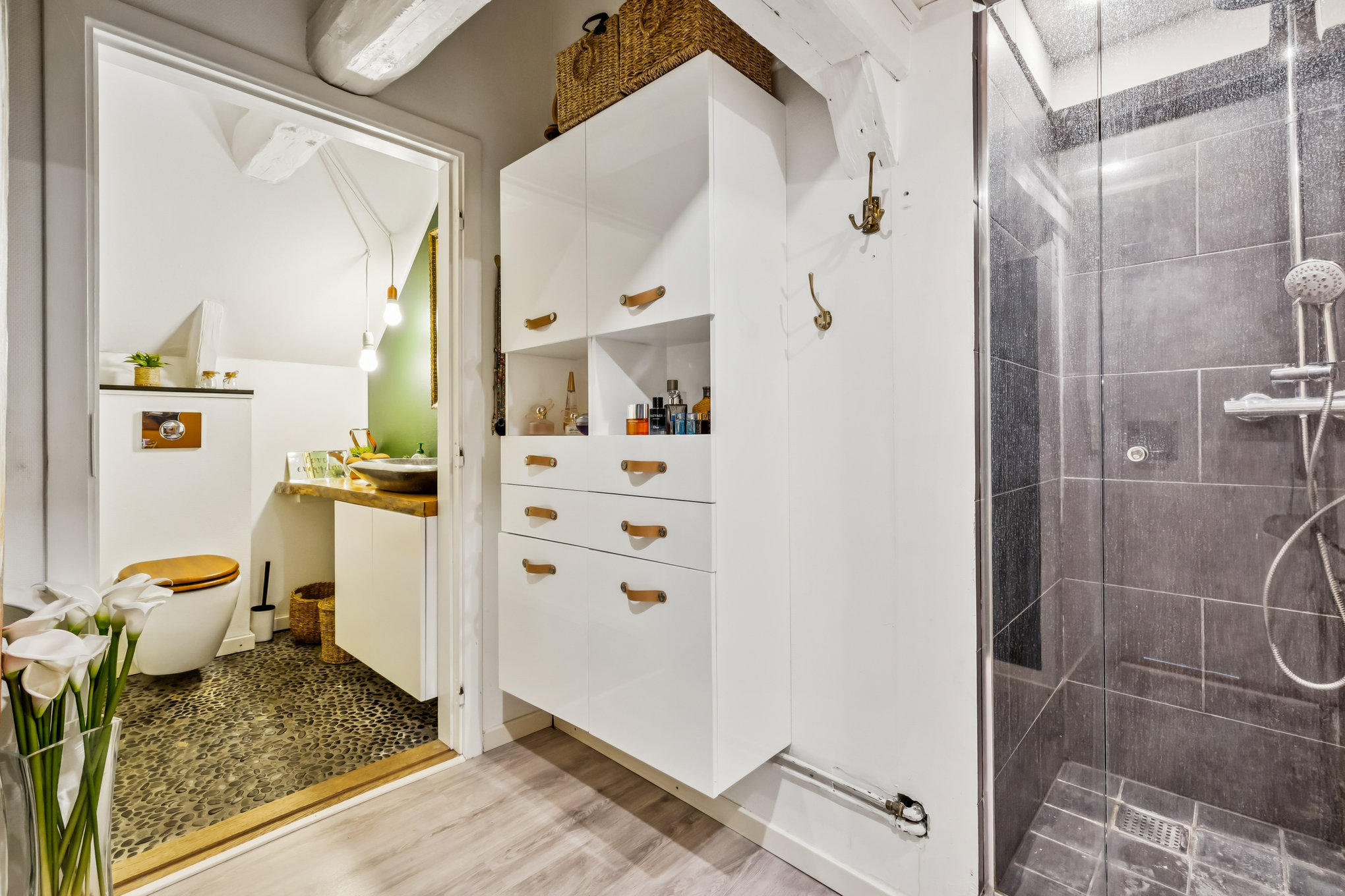 Fremhævet badeværelse billede i fuldskærmstilstand. Billede af Tørvebryggen 10, 3., 8900 Randers C