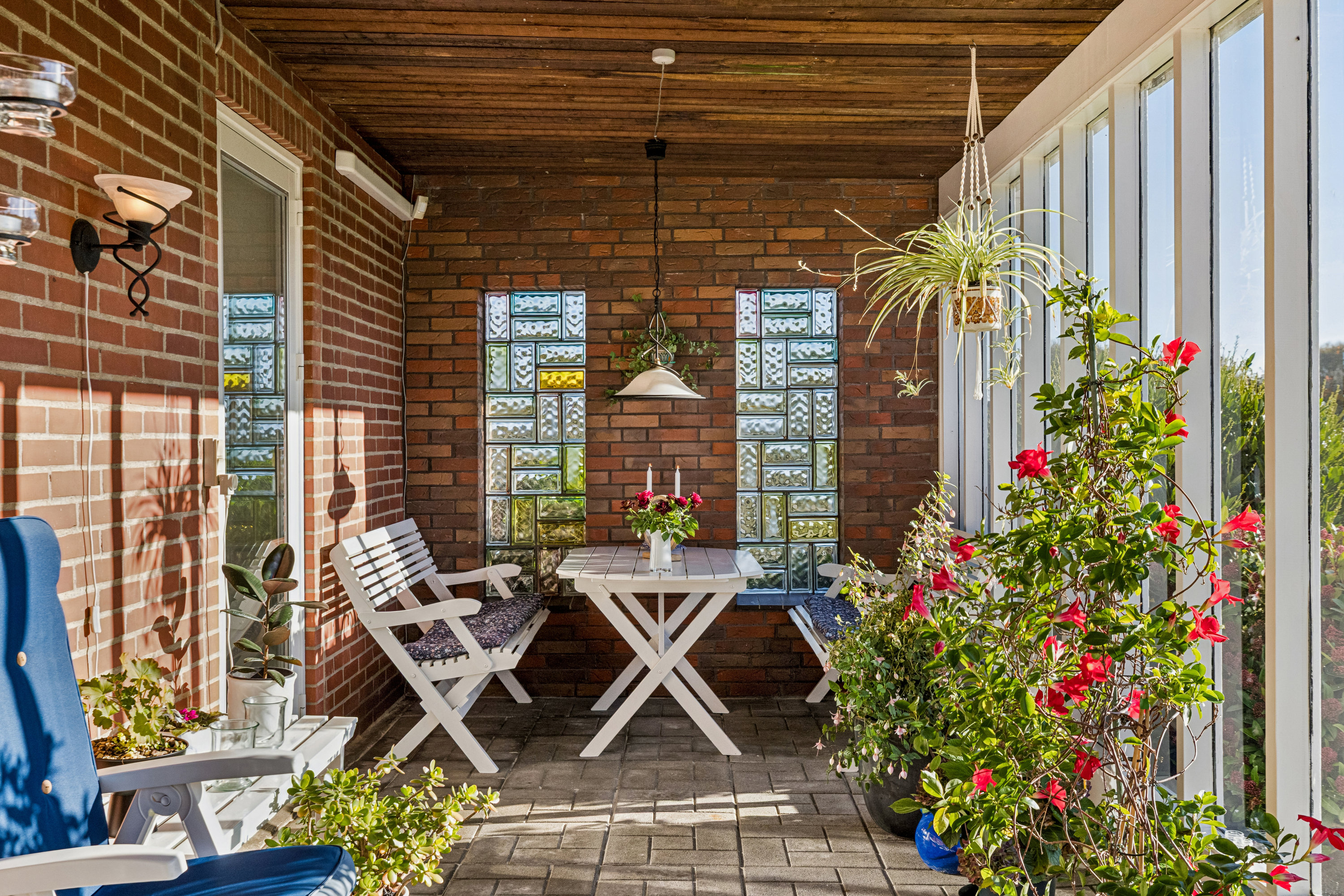 Fremhævet udestue billede i fuldskærmstilstand. Billede af Hølleskovvej 1, Spandet, 6760 Ribe