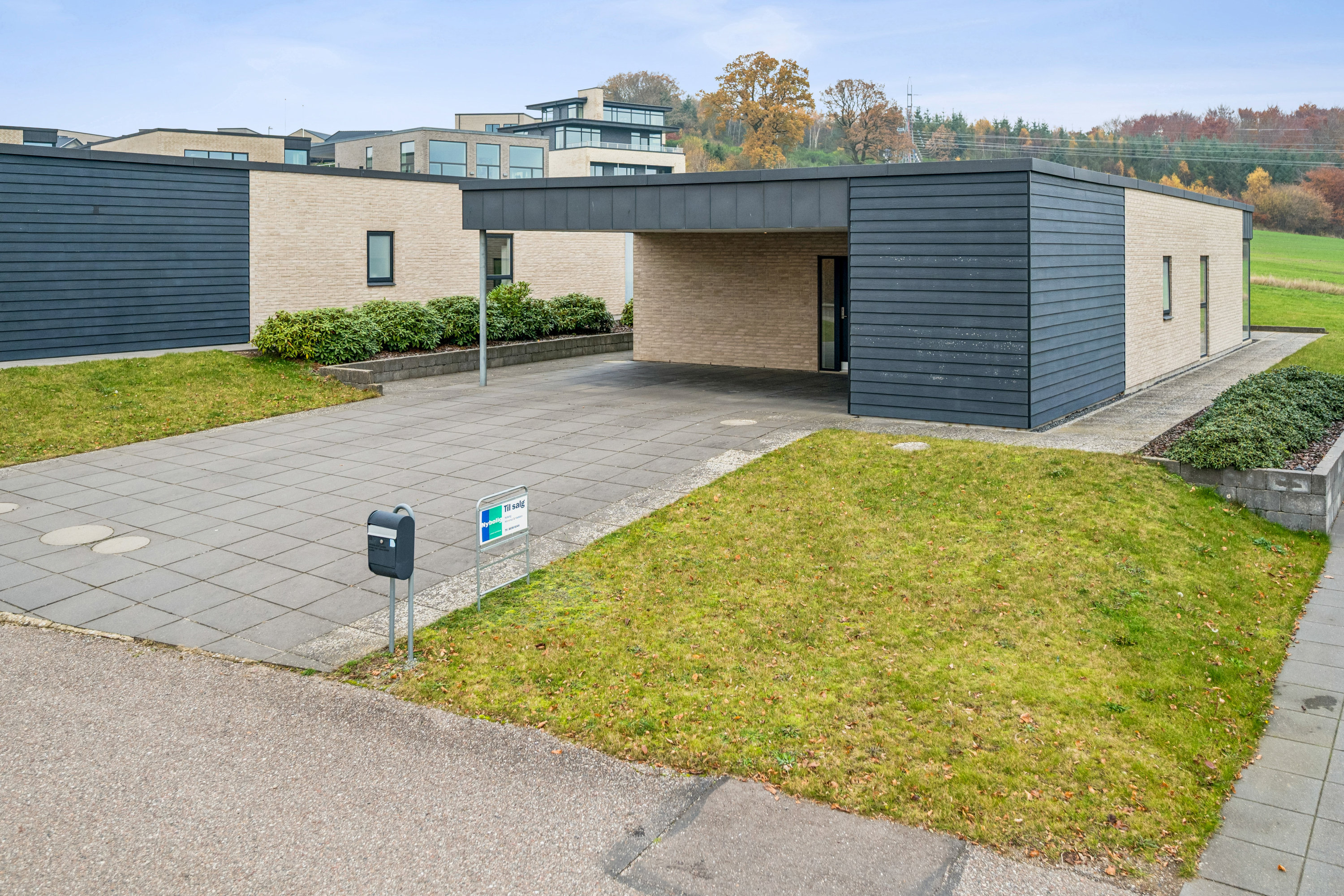 Fremhævet andet billede i fuldskærmstilstand. Billede af Holmebakken 26, 8382 Hinnerup