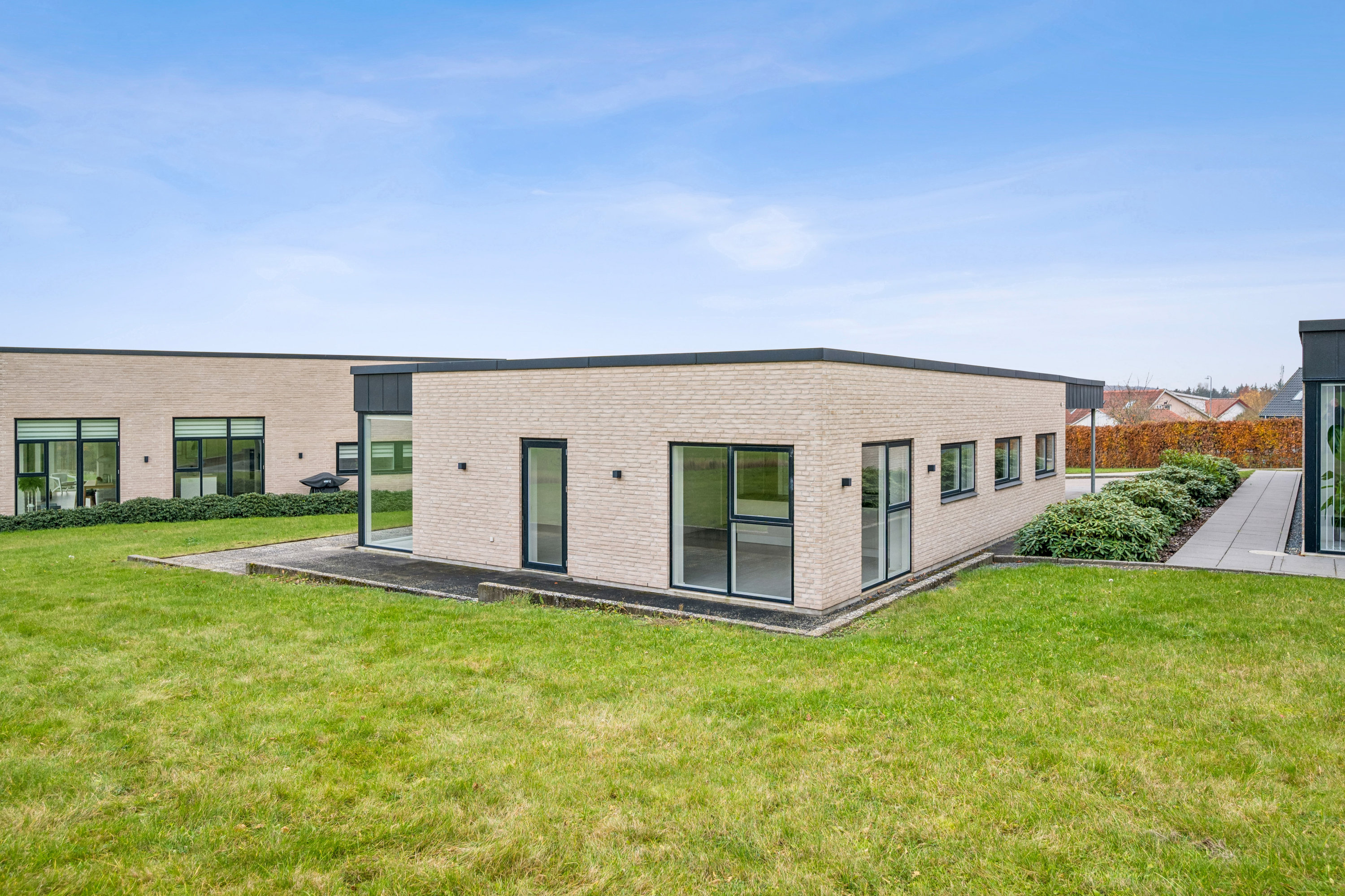 Fremhævet andet billede i fuldskærmstilstand. Billede af Holmebakken 26, 8382 Hinnerup