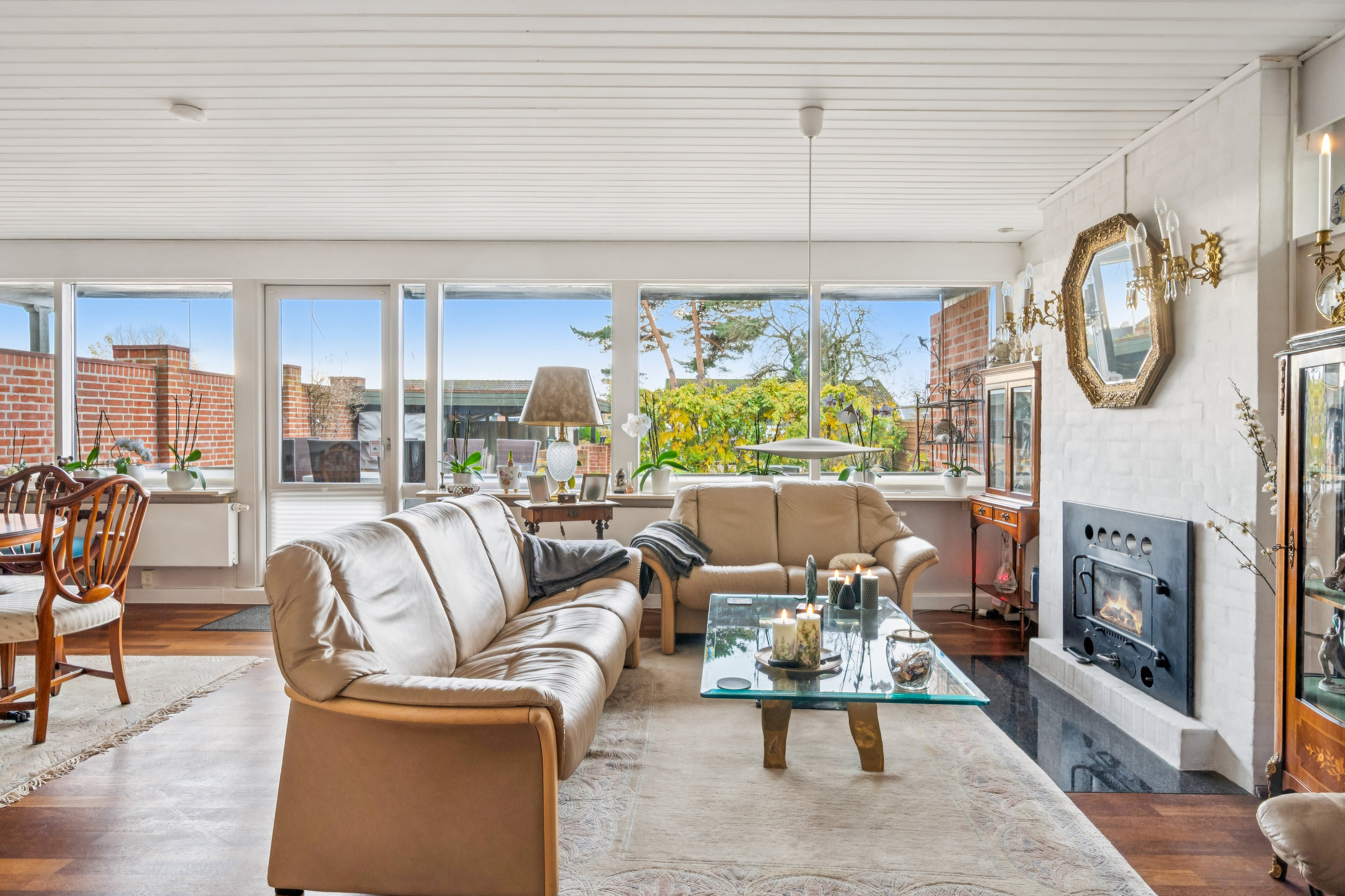 Fremhævet stue billede i fuldskærmstilstand. Billede af Strandbyvej 30, 8240 Risskov