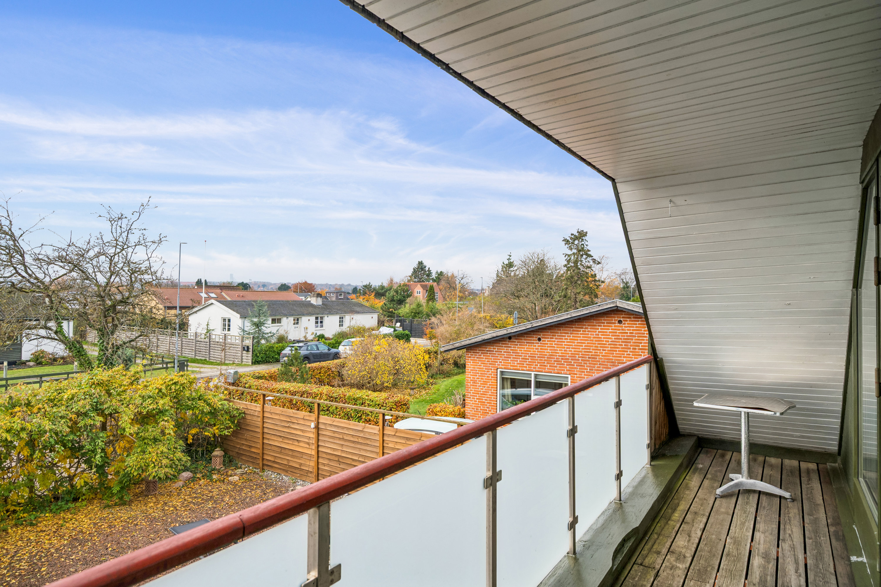 Fremhævet altan billede i fuldskærmstilstand. Billede af Strandbyvej 30, 8240 Risskov