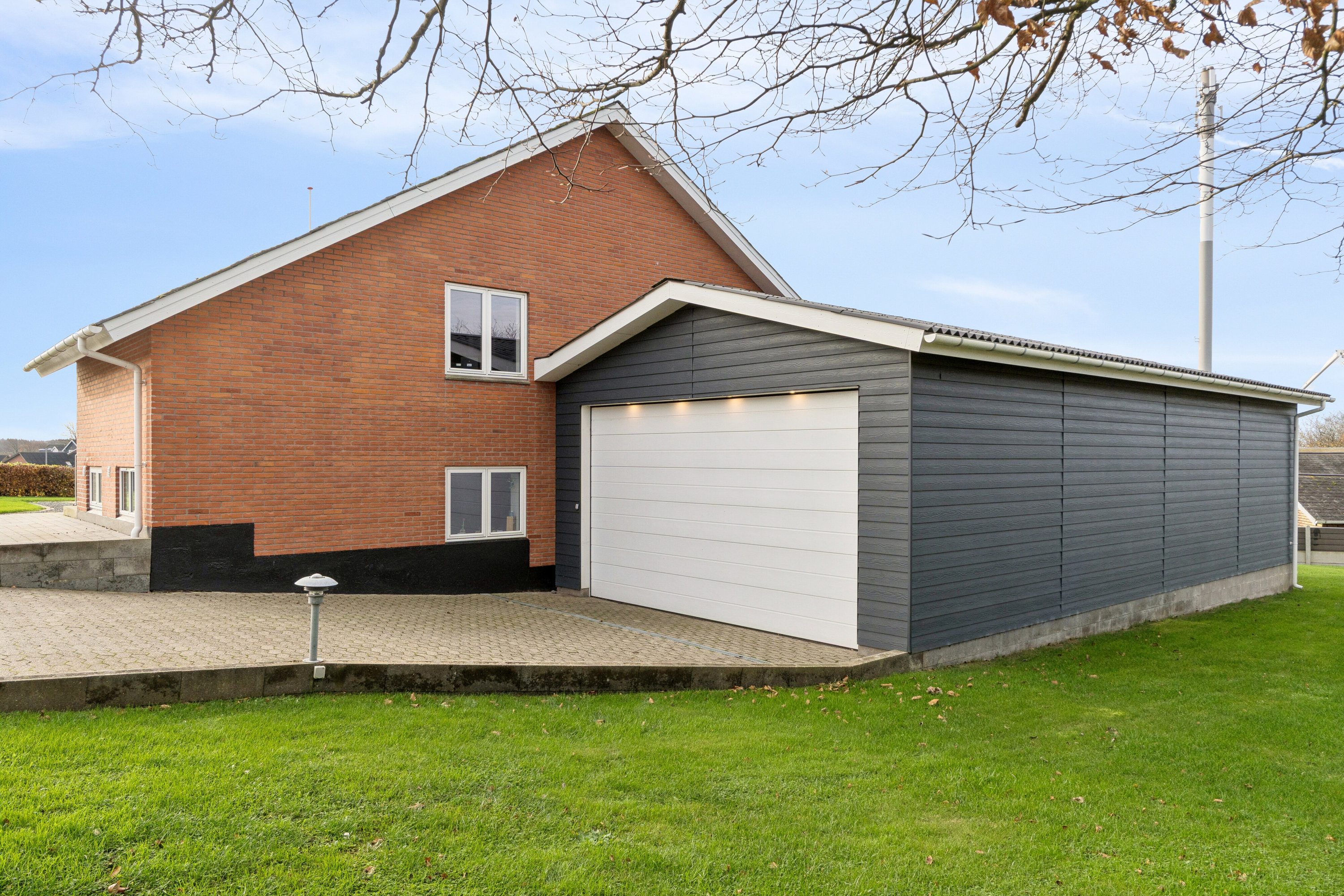 Miniaturebillede 1: set fra haven. Billede af Bakkevej 3, 7755 Bedsted Thy