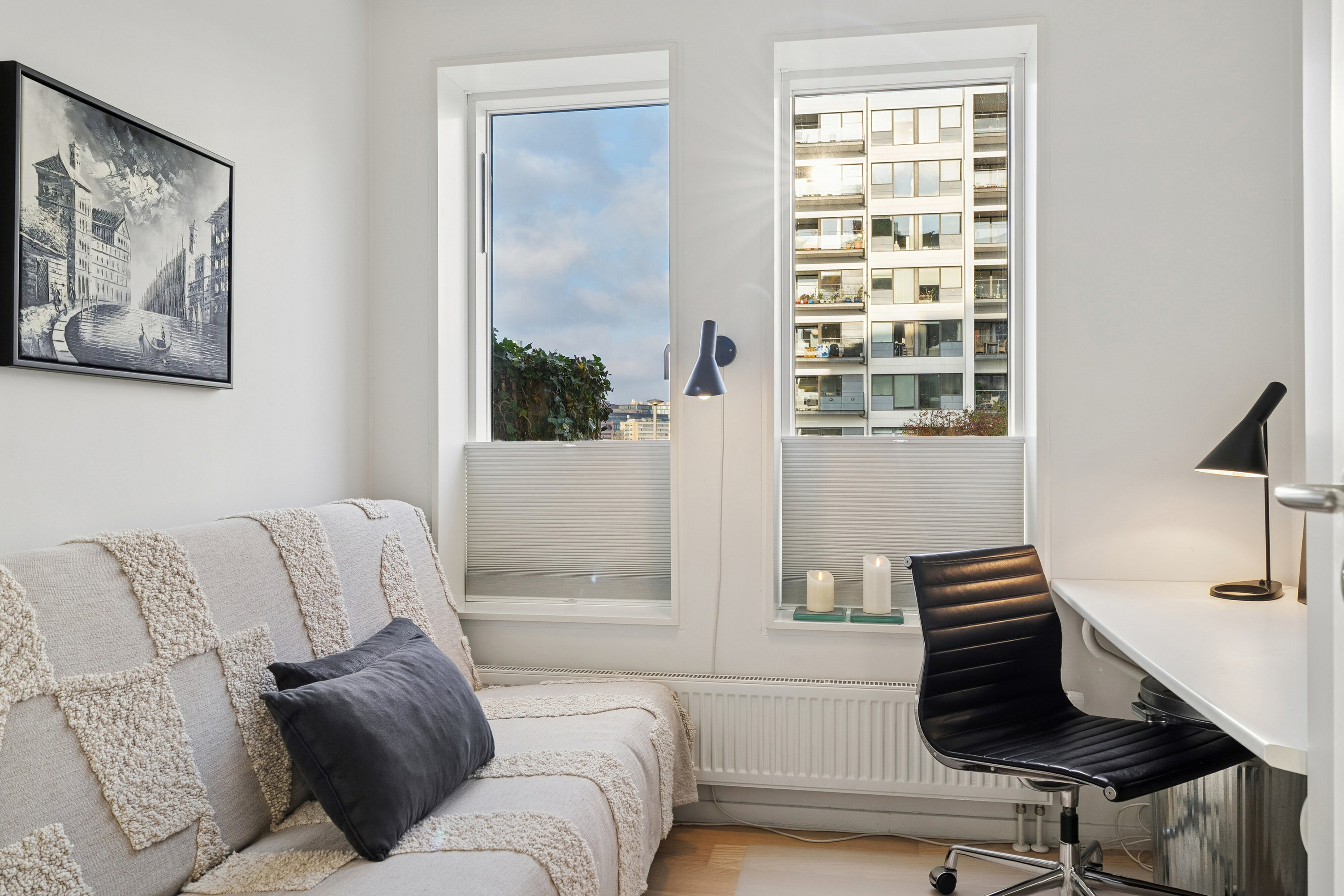 Fremhævet stue billede i fuldskærmstilstand. Billede af Islands Brygge 36C, st.. 3., 2300 København S