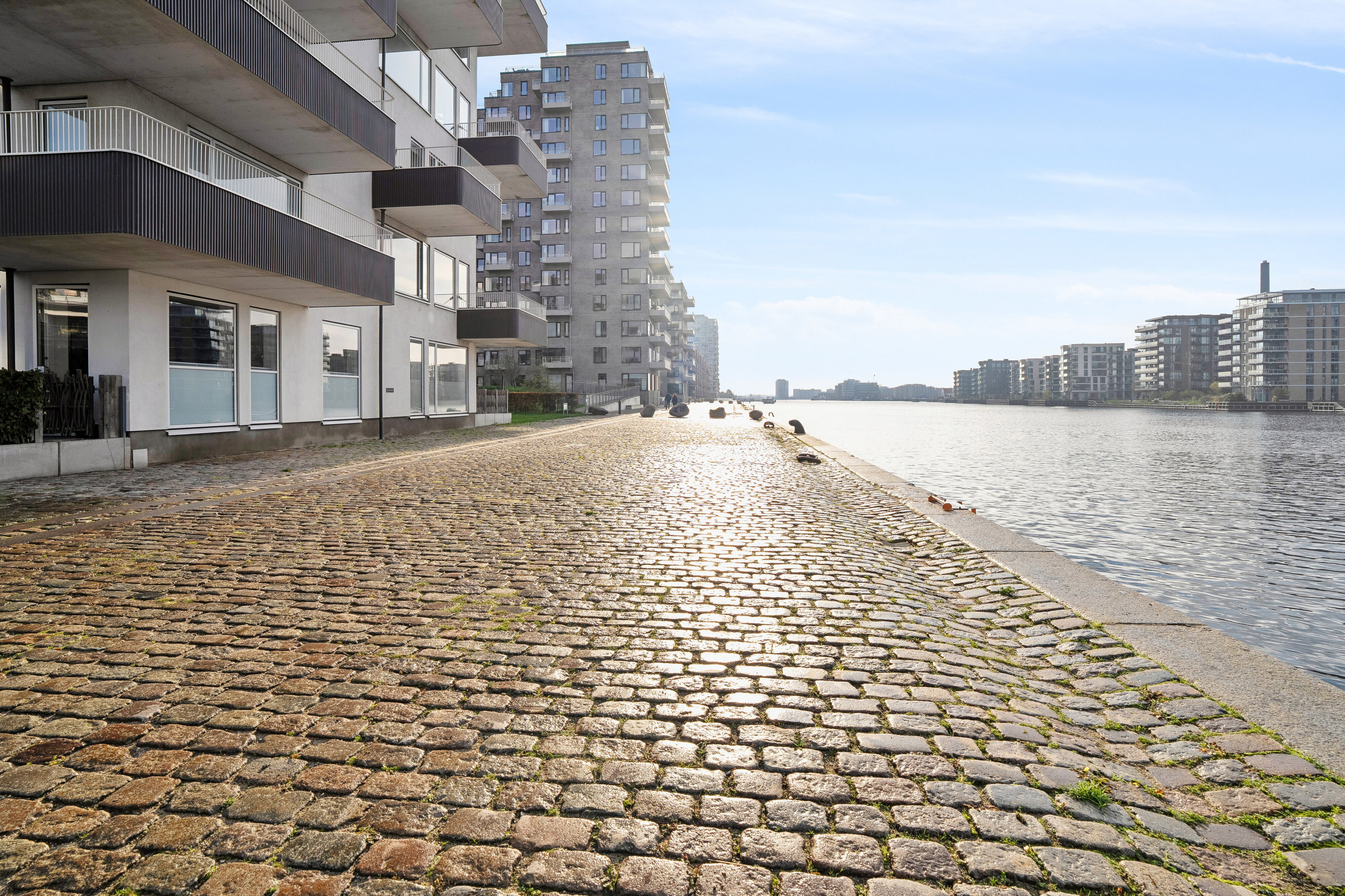 Fremhævet udendørs billede i fuldskærmstilstand. Billede af Islands Brygge 36C, st.. 3., 2300 København S