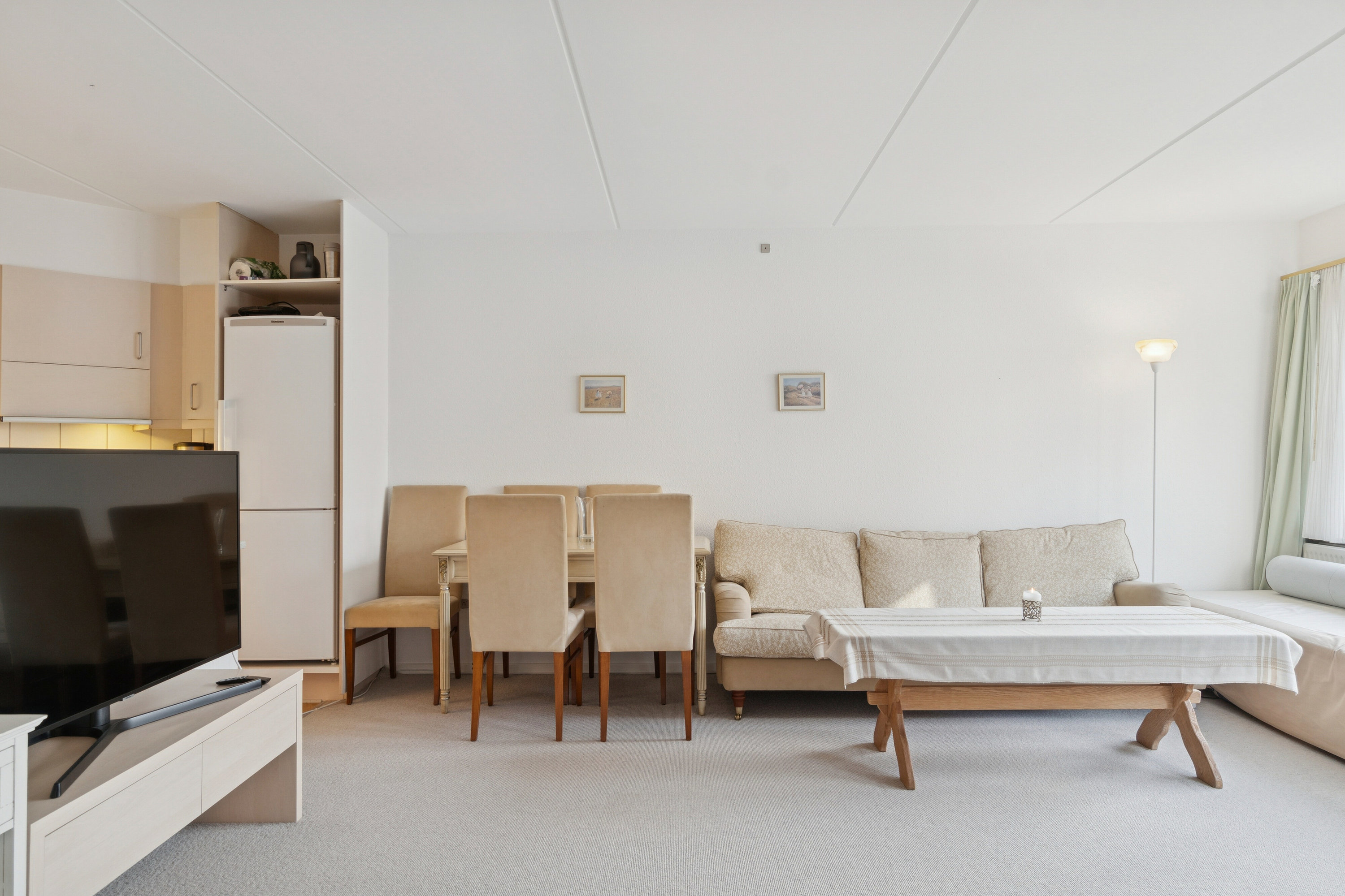 Fremhævet stue billede i fuldskærmstilstand. Billede af Grønnegade 25, st.. mf., 4700 Næstved