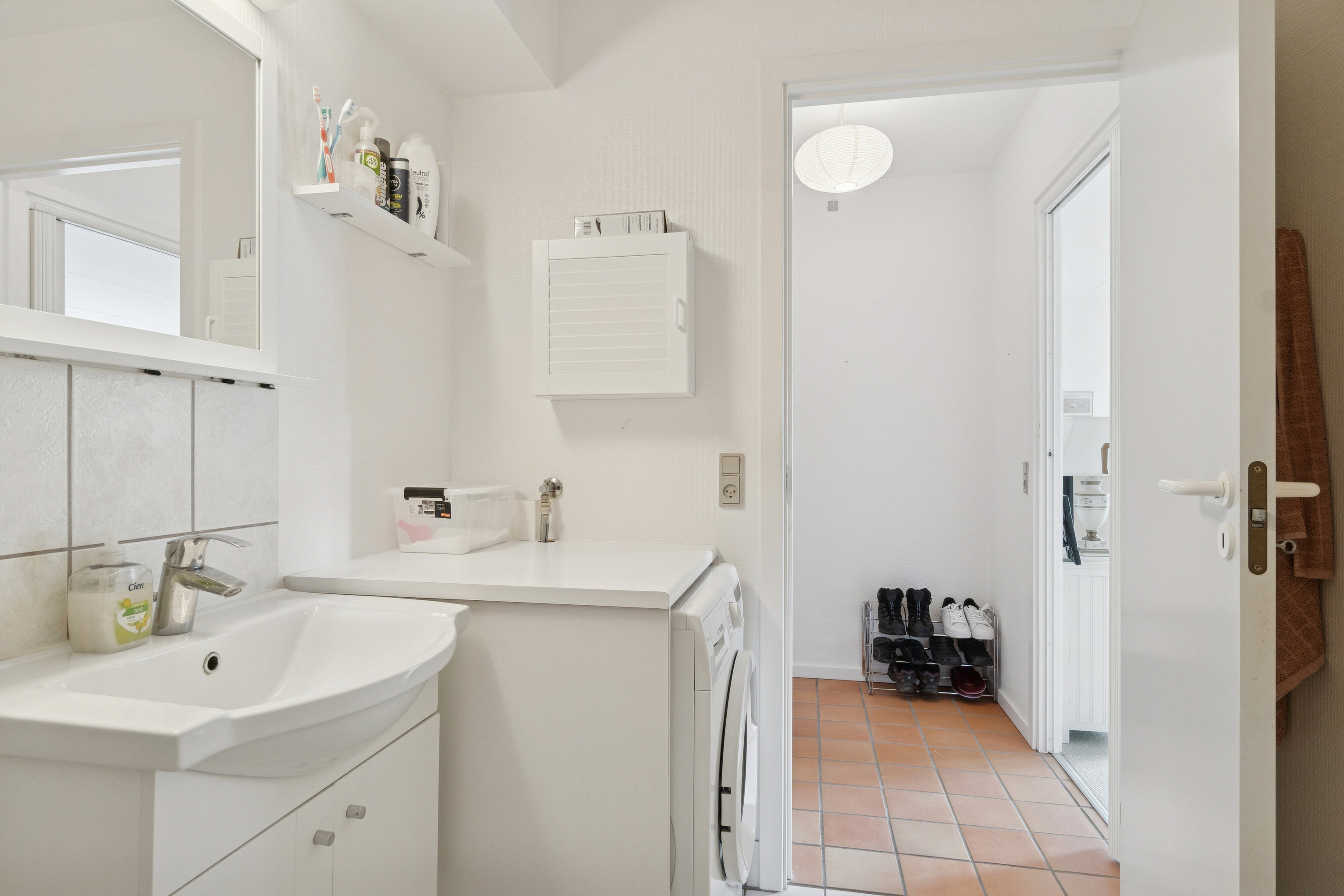 Fremhævet badeværelse billede i fuldskærmstilstand. Billede af Grønnegade 25, st.. mf., 4700 Næstved