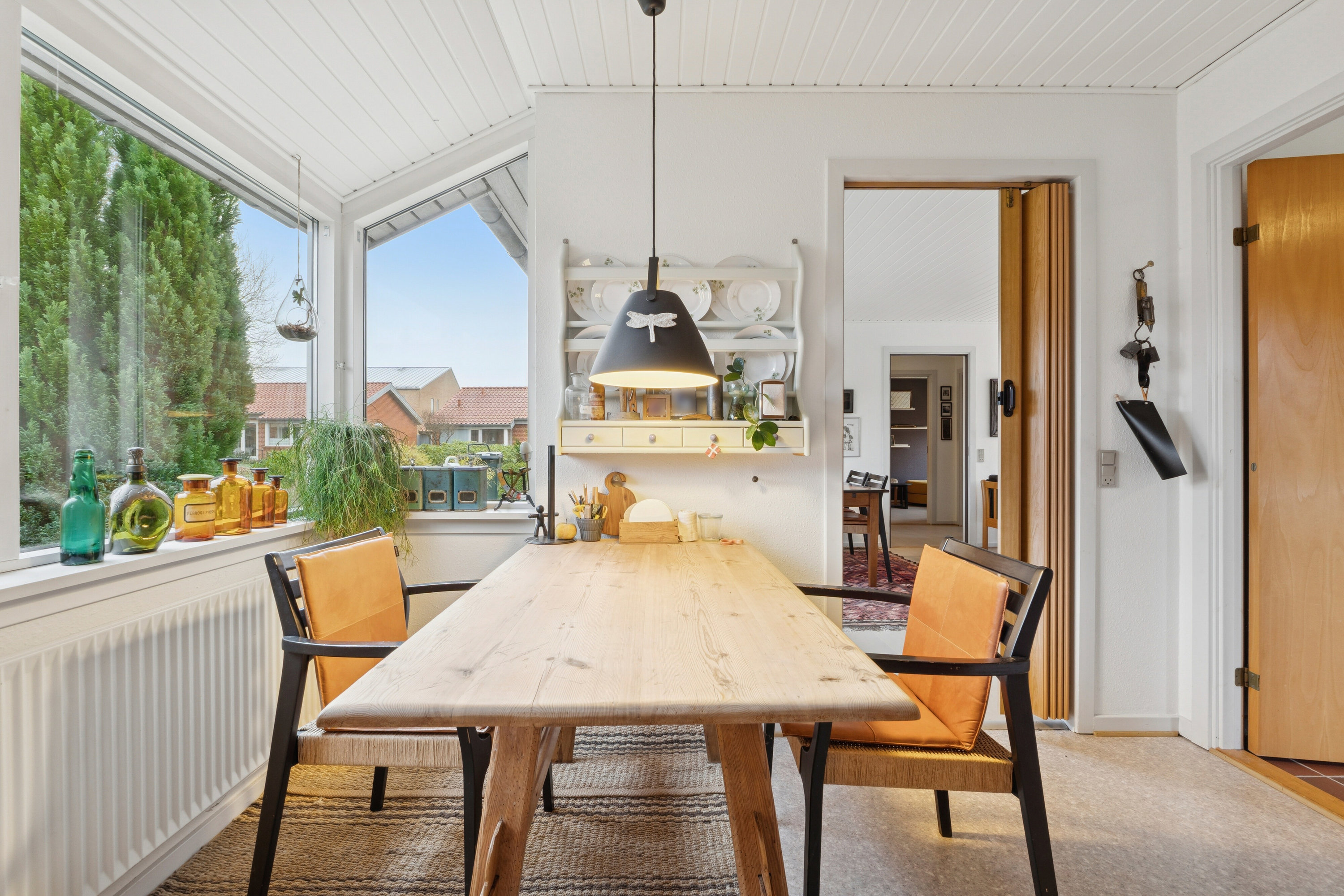 Fremhævet spisestue billede i fuldskærmstilstand. Billede af Jørgen Kroghs Vej 80, 7430 Ikast