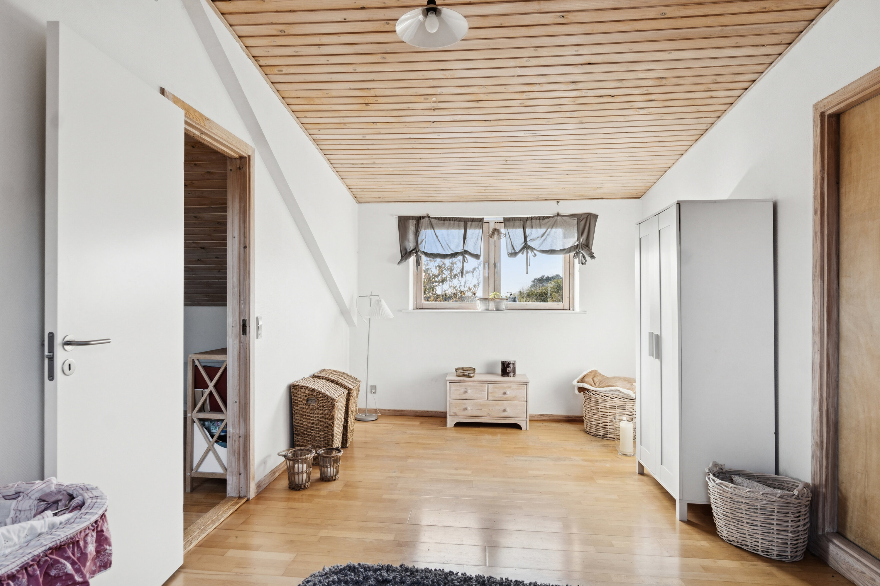 Fremhævet værelse billede i fuldskærmstilstand. Billede af Dyssevej 4, Bognæs, 4300 Holbæk