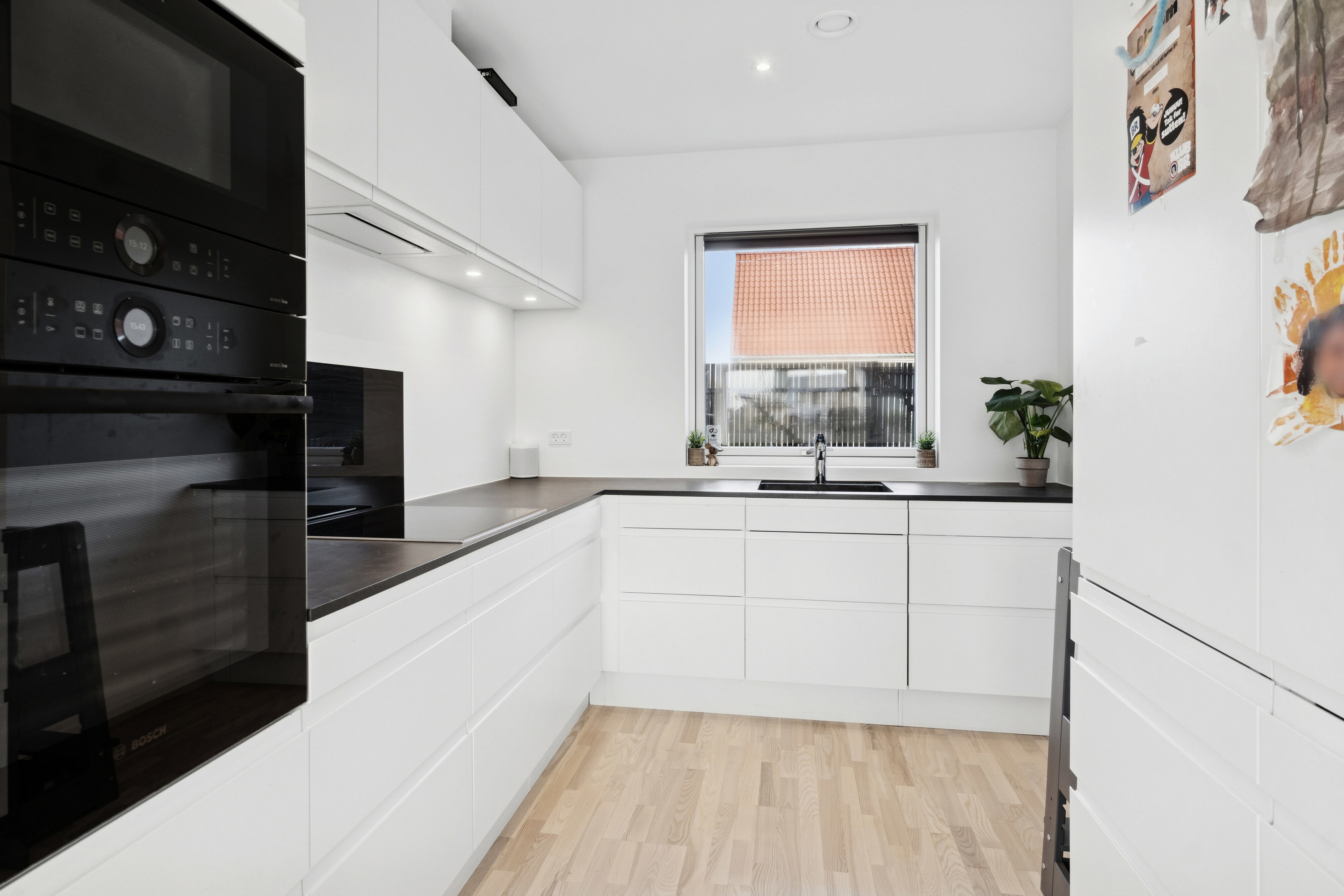 Fremhævet køkken billede i fuldskærmstilstand. Billede af Torpet 78, 4300 Holbæk