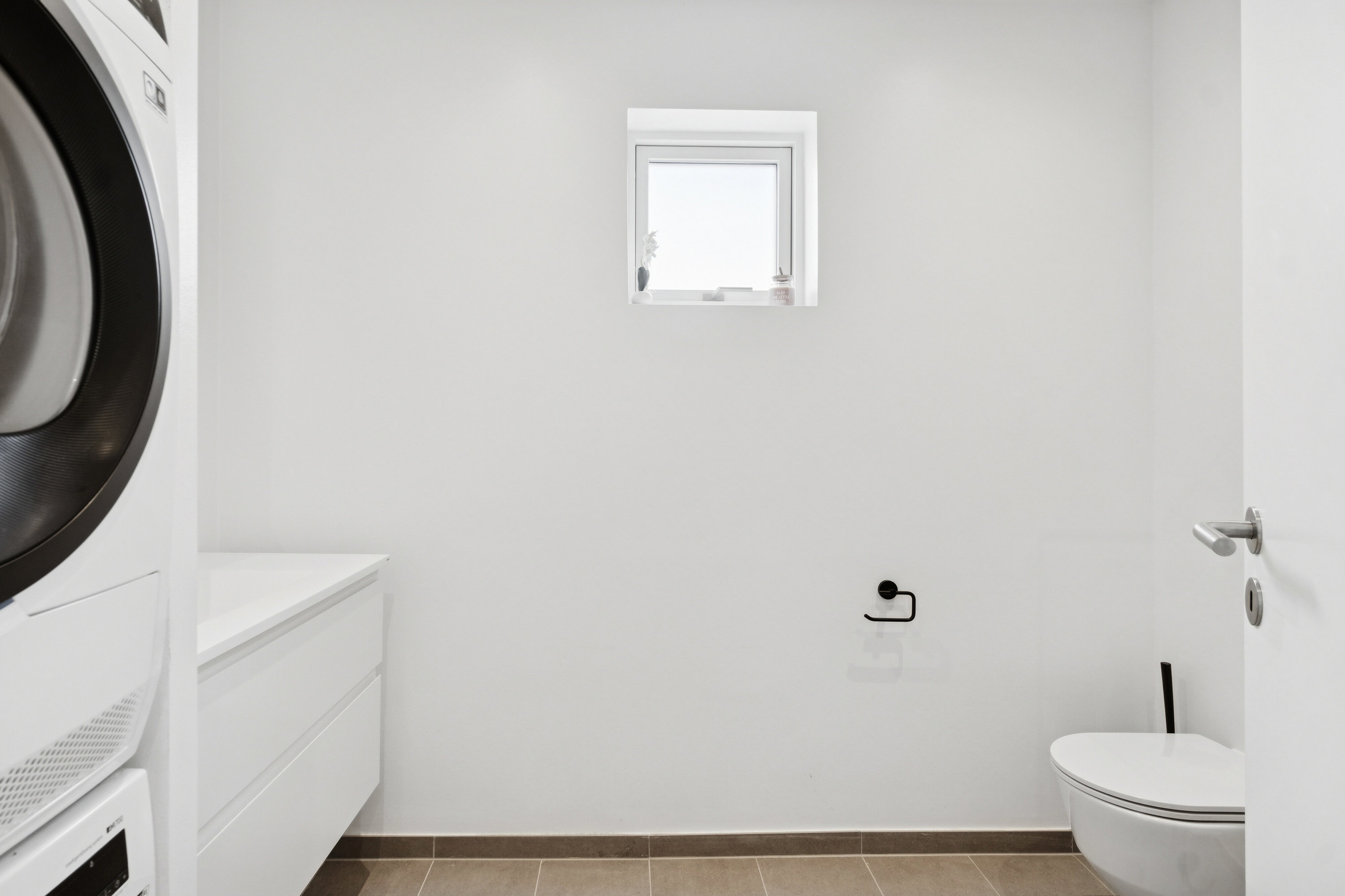 Fremhævet badeværelse billede i fuldskærmstilstand. Billede af Torpet 78, 4300 Holbæk