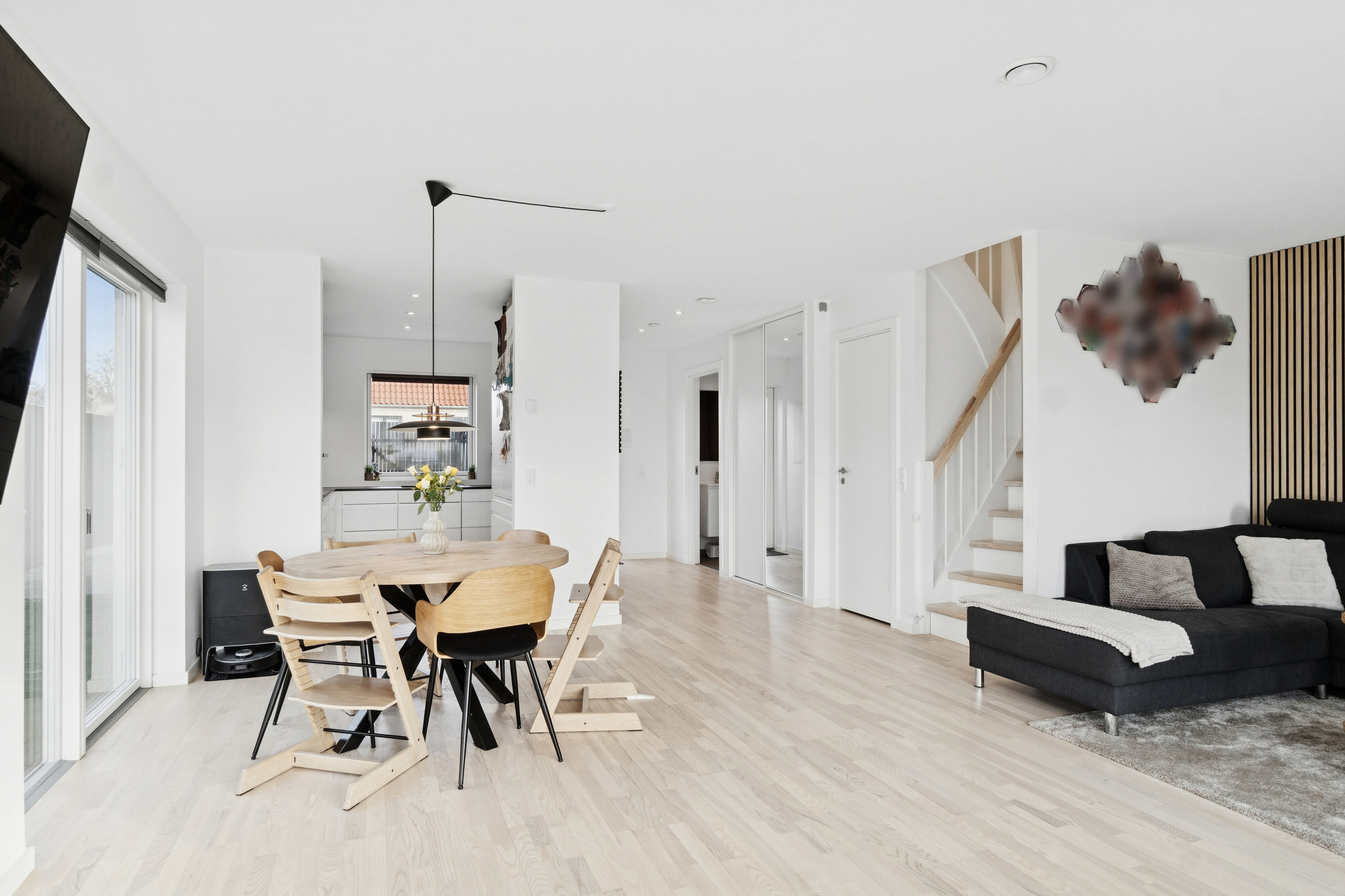 Fremhævet stue billede i fuldskærmstilstand. Billede af Torpet 78, 4300 Holbæk