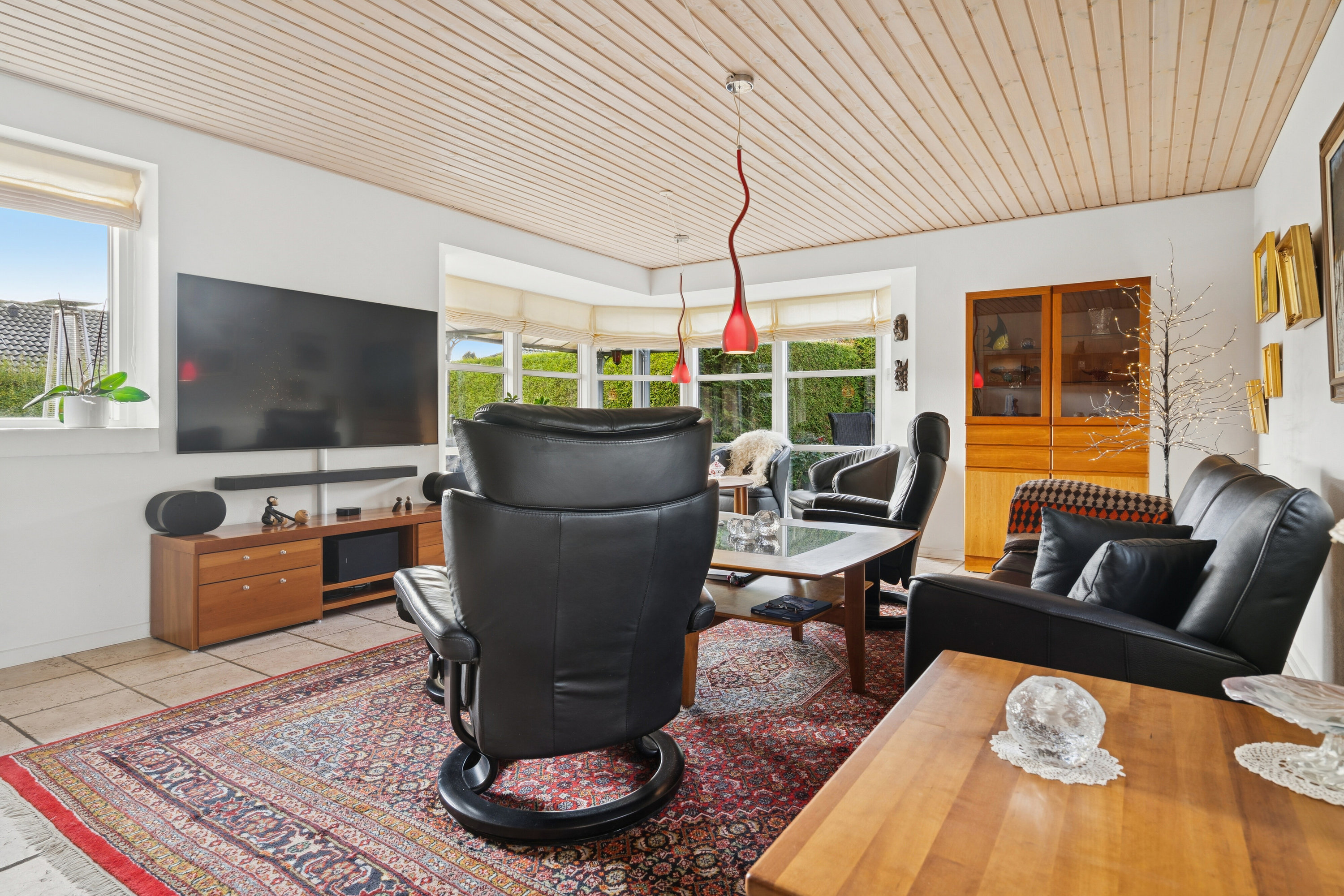 Fremhævet stue billede i fuldskærmstilstand. Billede af Brombærvej 25, 4654 Faxe Ladeplads