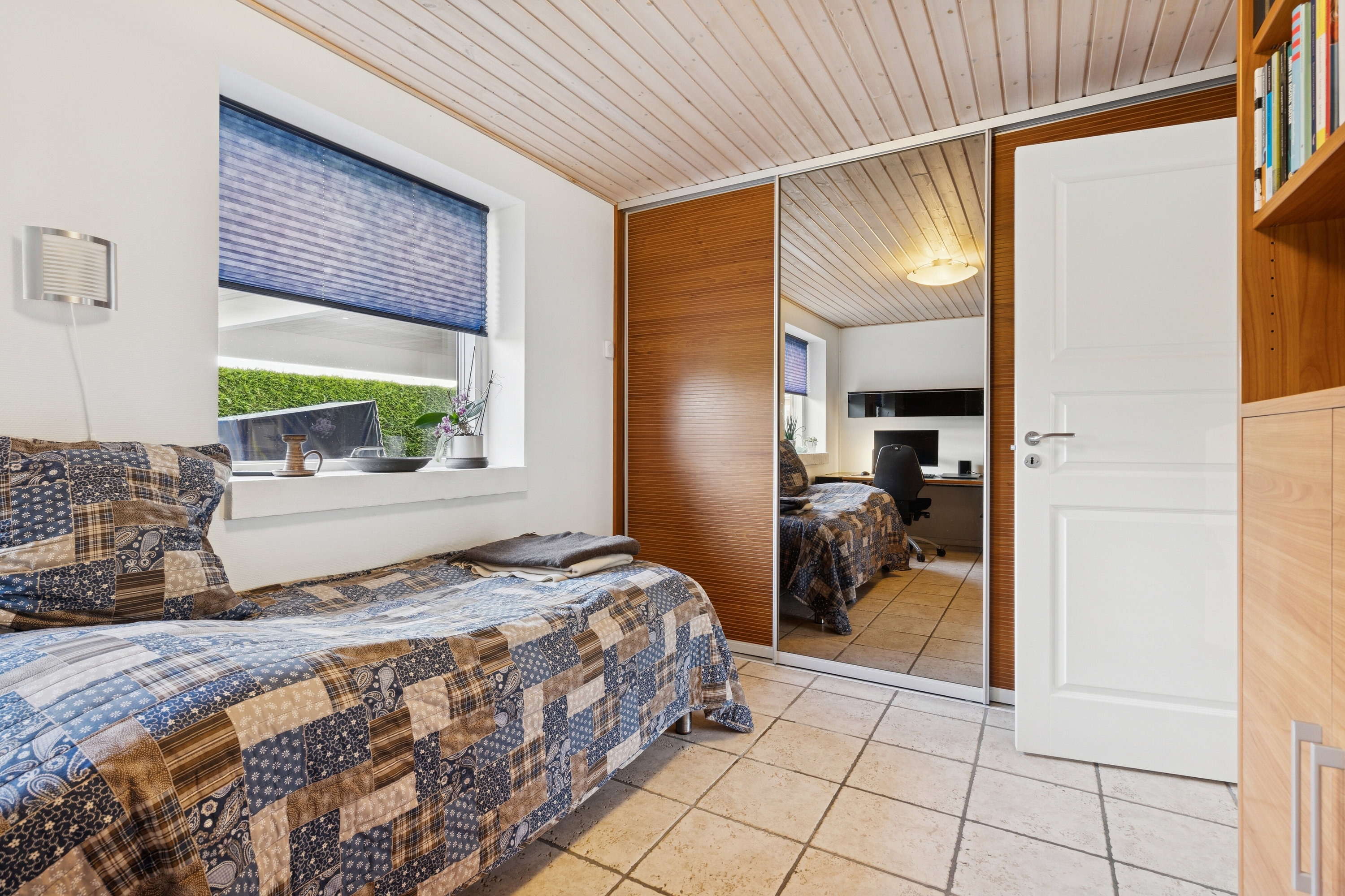 Fremhævet arbejdsværelse billede i fuldskærmstilstand. Billede af Brombærvej 25, 4654 Faxe Ladeplads